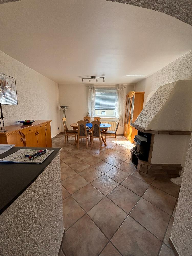 +++ Charmantes, modernisiertes Ein- bis Zweifamilienhaus mit Doppelgarage, Garten, Terrasse und herrlichem Panoramablick +++ – Neunkirchen – Vorschaubild 22