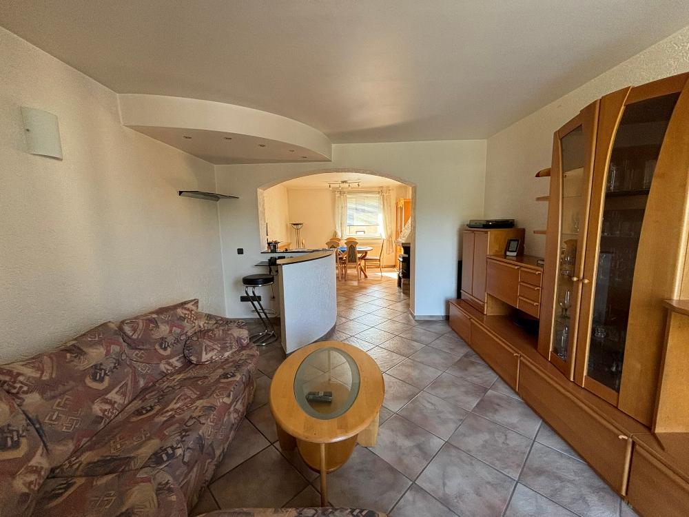 +++ Charmantes, modernisiertes Ein- bis Zweifamilienhaus mit Doppelgarage, Garten, Terrasse und herrlichem Panoramablick +++ – Neunkirchen – Vorschaubild 24