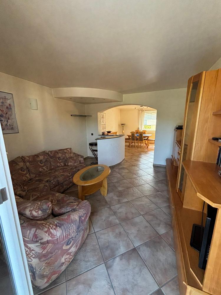 +++ Charmantes, modernisiertes Ein- bis Zweifamilienhaus mit Doppelgarage, Garten, Terrasse und herrlichem Panoramablick +++ – Neunkirchen – Vorschaubild 30