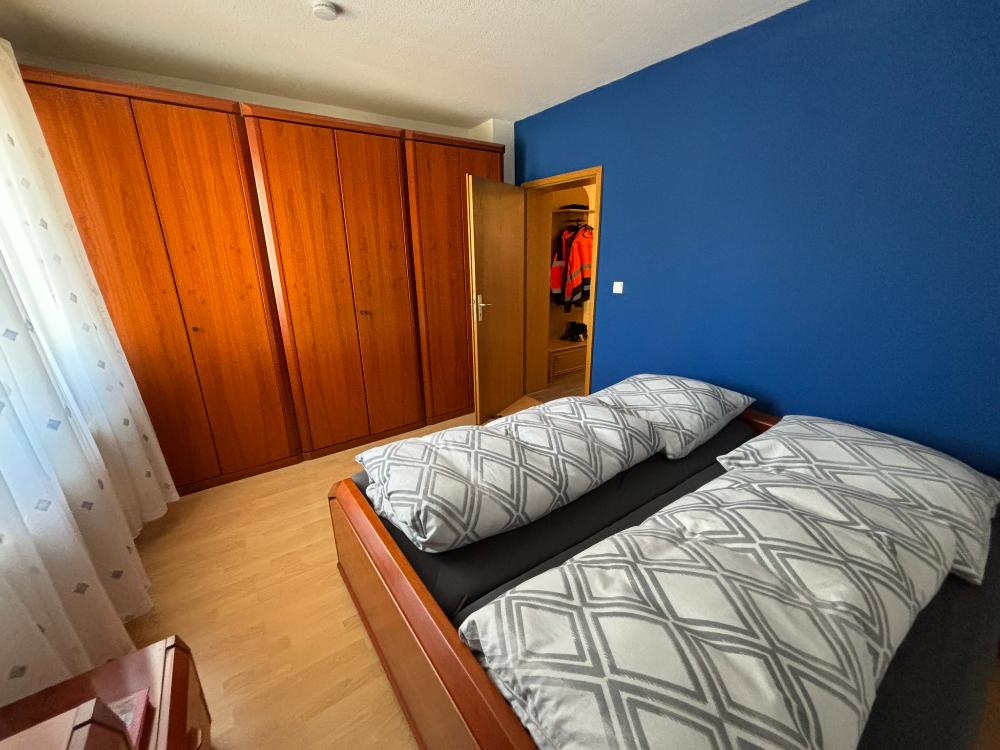 +++ Charmantes, modernisiertes Ein- bis Zweifamilienhaus mit Doppelgarage, Garten, Terrasse und herrlichem Panoramablick +++ – Neunkirchen – Vorschaubild 32