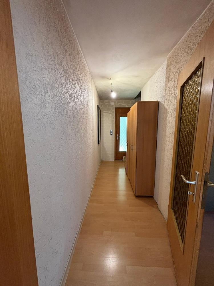 +++ Charmantes, modernisiertes Ein- bis Zweifamilienhaus mit Doppelgarage, Garten, Terrasse und herrlichem Panoramablick +++ – Neunkirchen – Vorschaubild 36