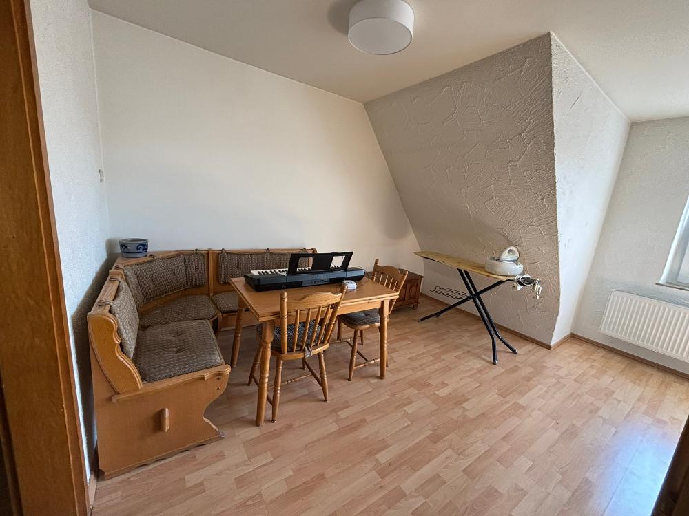 +++ Charmantes, modernisiertes Ein- bis Zweifamilienhaus mit Doppelgarage, Garten, Terrasse und herrlichem Panoramablick +++ – Neunkirchen – Vorschaubild 41