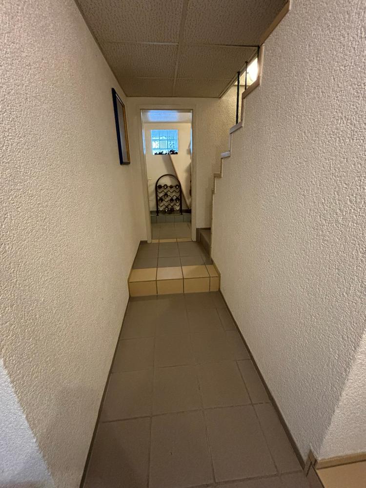 +++ Charmantes, modernisiertes Ein- bis Zweifamilienhaus mit Doppelgarage, Garten, Terrasse und herrlichem Panoramablick +++ – Neunkirchen – Vorschaubild 52