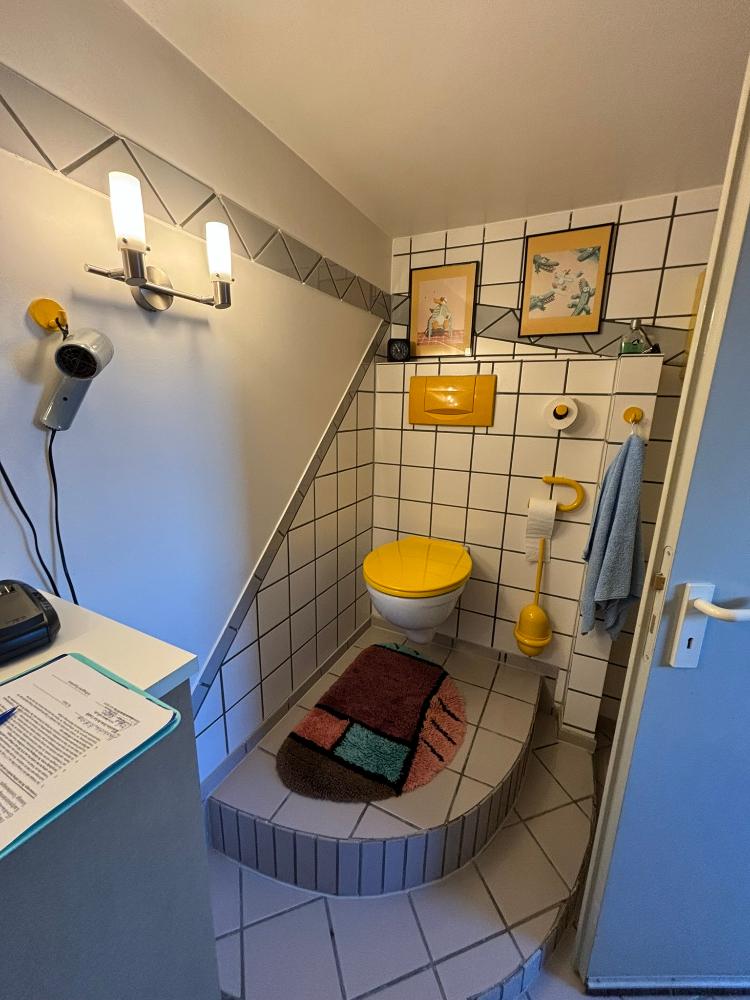 +++ Charmantes, modernisiertes Ein- bis Zweifamilienhaus mit Doppelgarage, Garten, Terrasse und herrlichem Panoramablick +++ – Neunkirchen – Vorschaubild 55