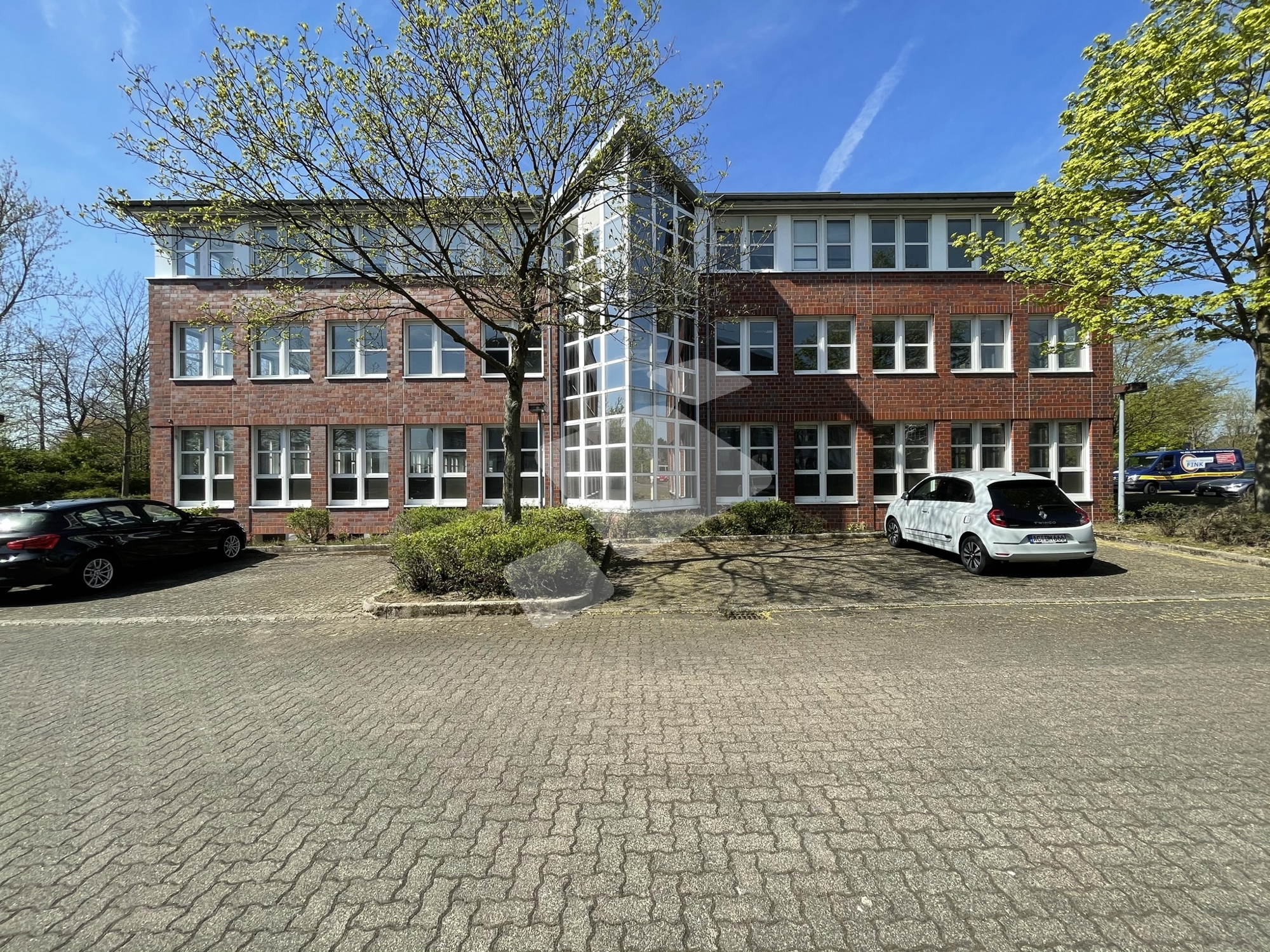 bg