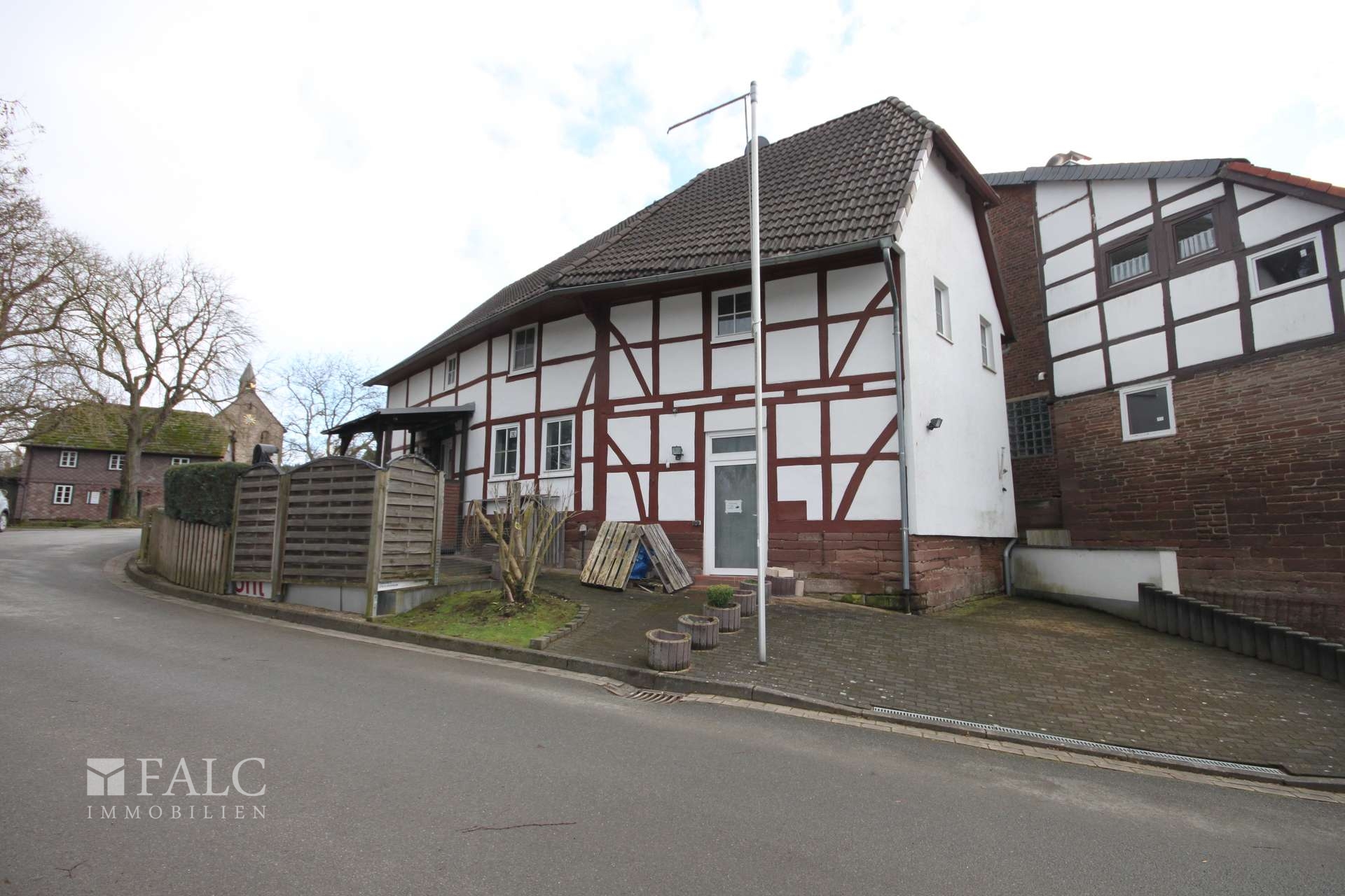 160 m² Wohnfläche zum günstigen Preis, teilrenoviert mit neuem Dach – Kirchbrak – Vorschaubild 4