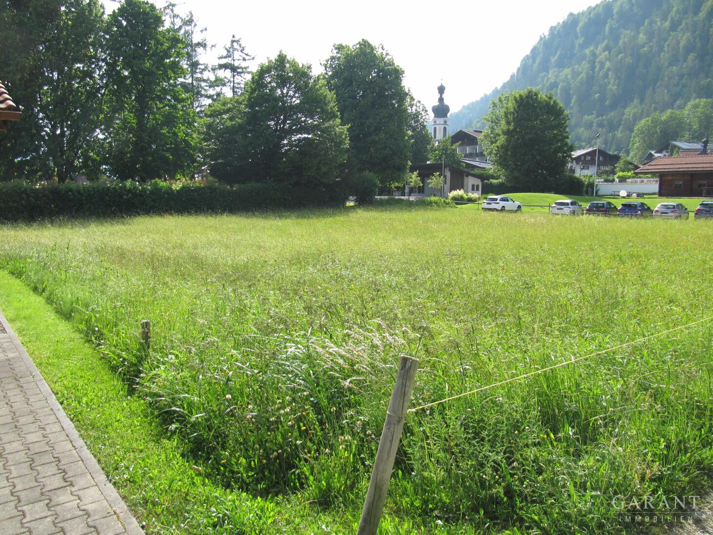 bg