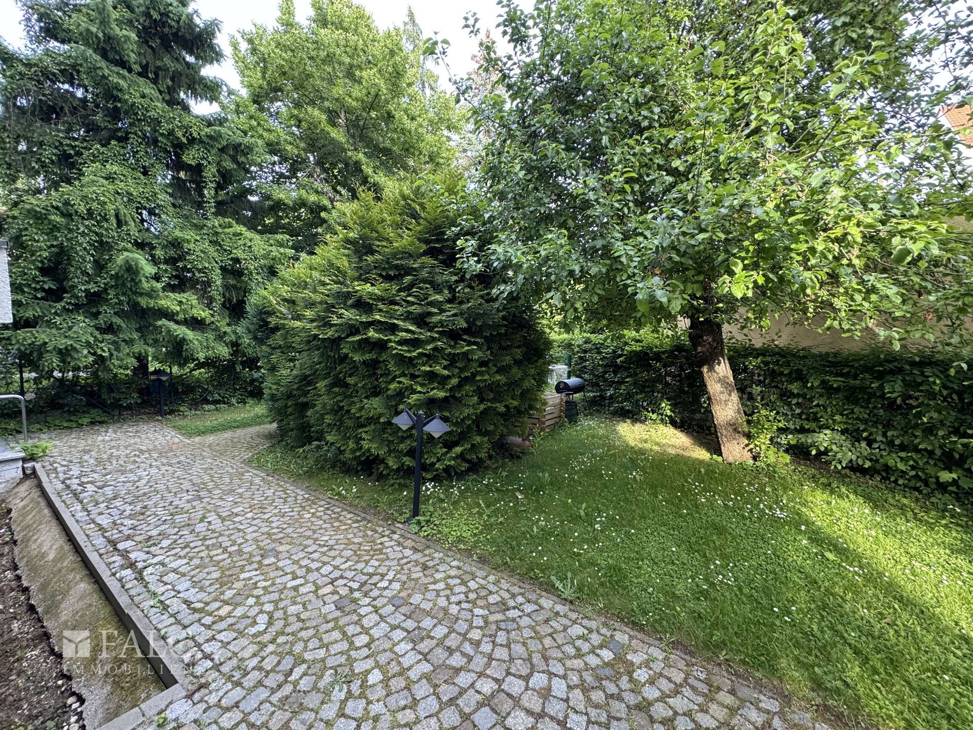 Property thumbnail 20