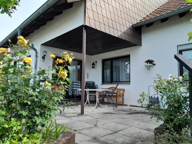 Großzügiges Wohnhaus mit ELW zentral zwischen Homburg und Zweibrücken – Homburg, Saar – Vorschaubild 8
