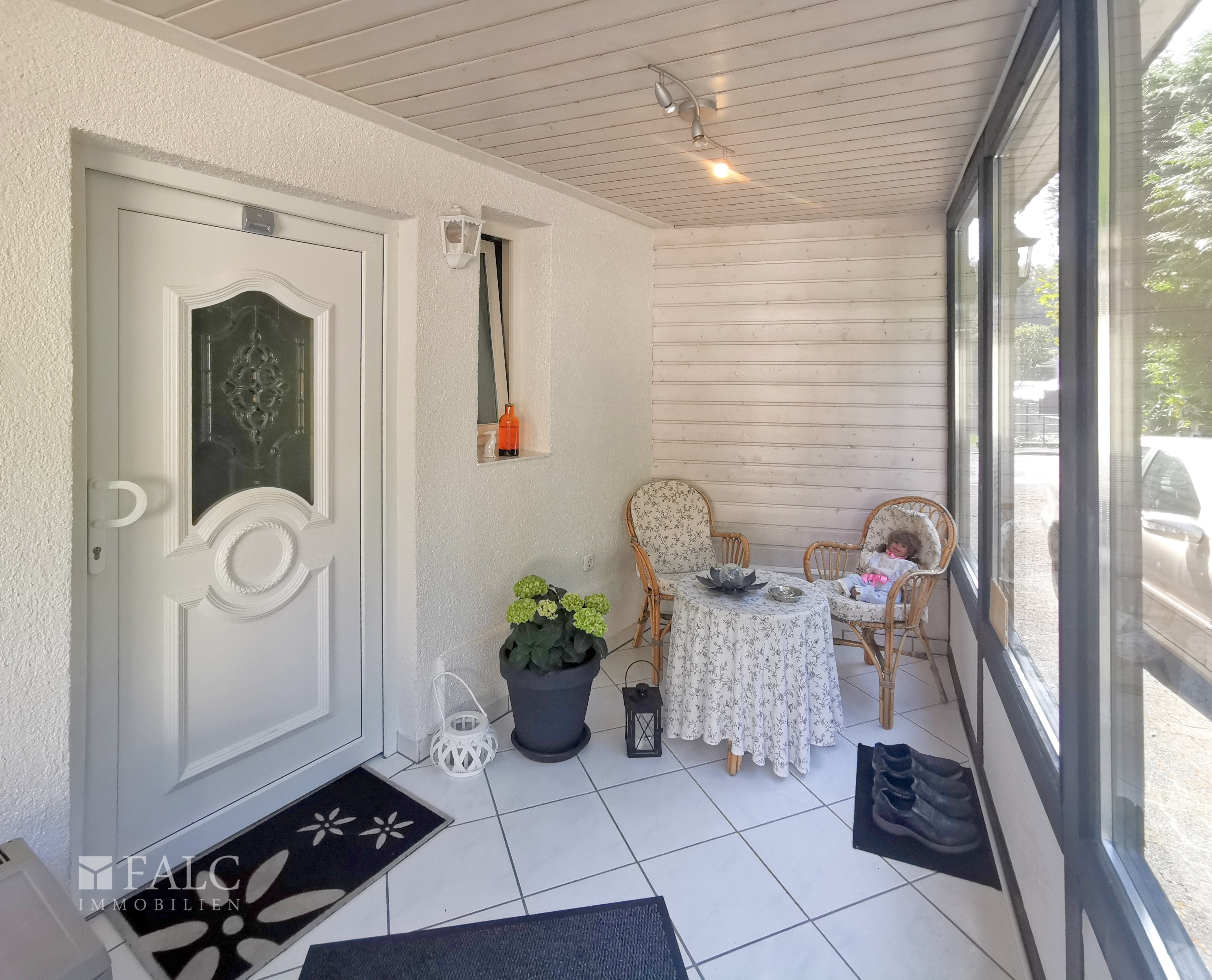 Vielseitiges 3-Fam. Haus (11 Zi, 255 m²) mit zus. Bauoption – perfekt als Generationen- oder Mehrparteienhaus – Wiehl – Vorschaubild 5