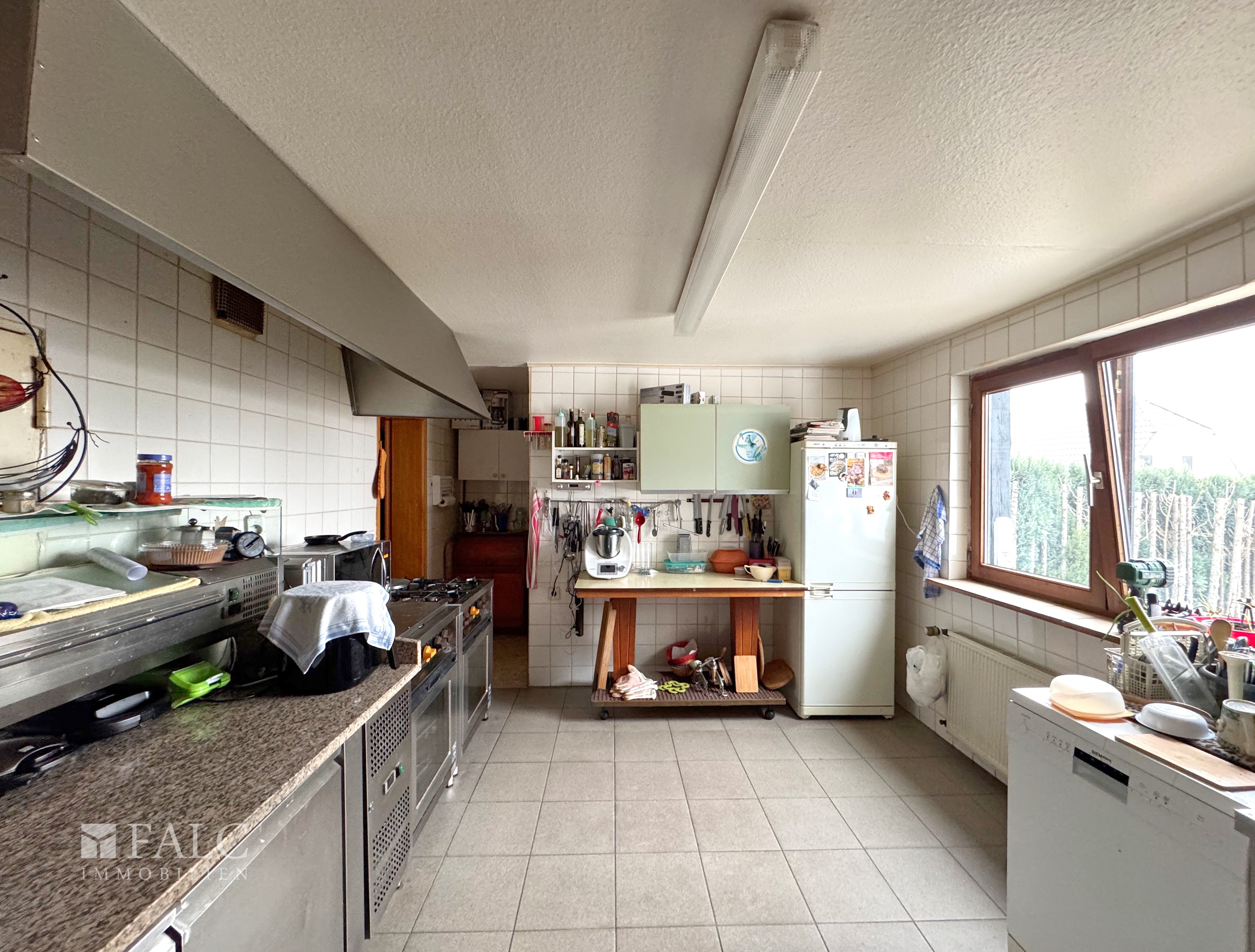 Ehem. Gasthof mit 365 m² Wohn-& Veranstaltungsfläche– vielseitig nutzbar als Wohnprojekt oder WG-Haus – Morsbach – Vorschaubild 12