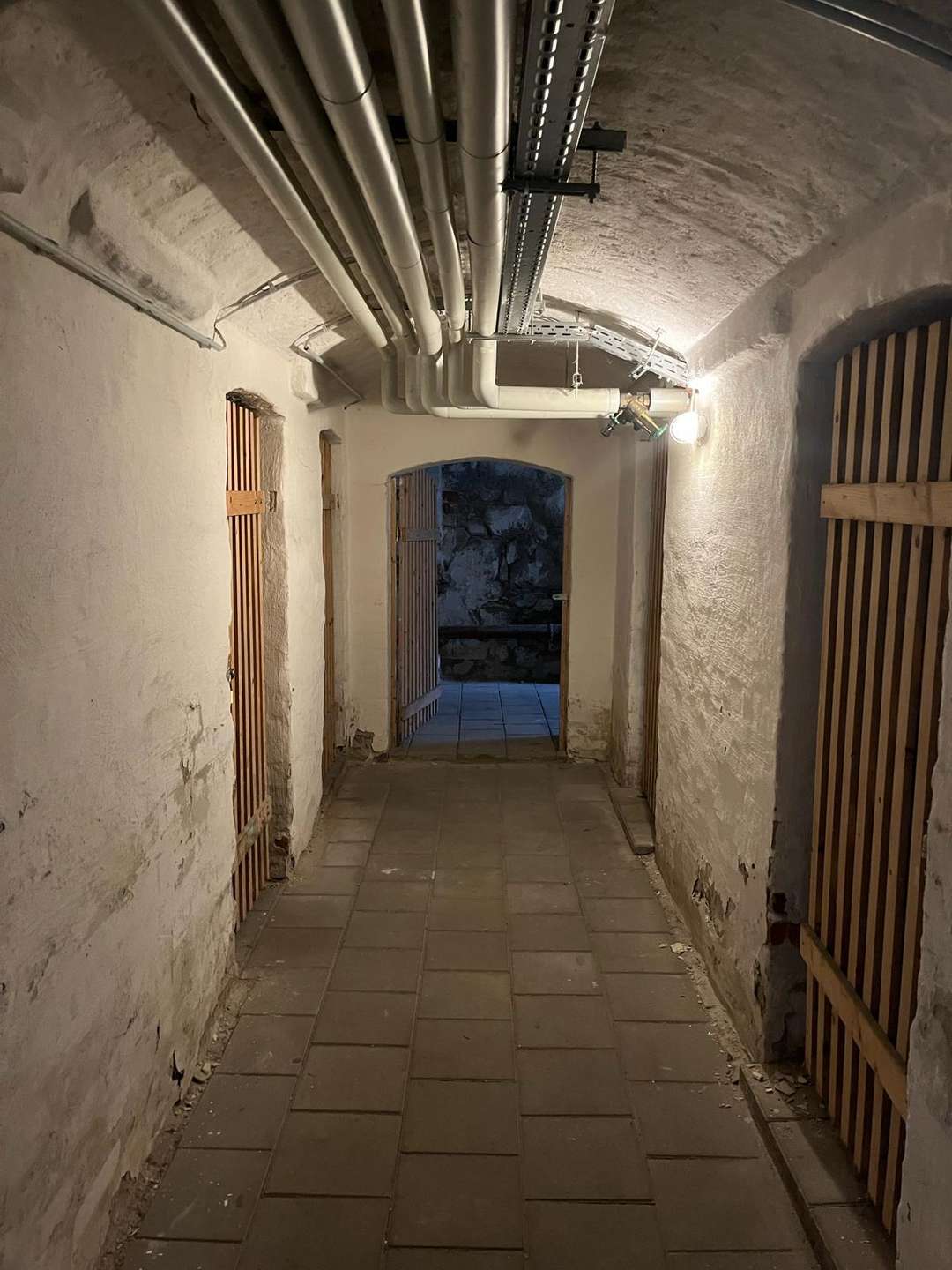 +++ Gohlis-Süd, gepflegte 2 - Zimmer Wohnung, vermietet mit Balkon! +++