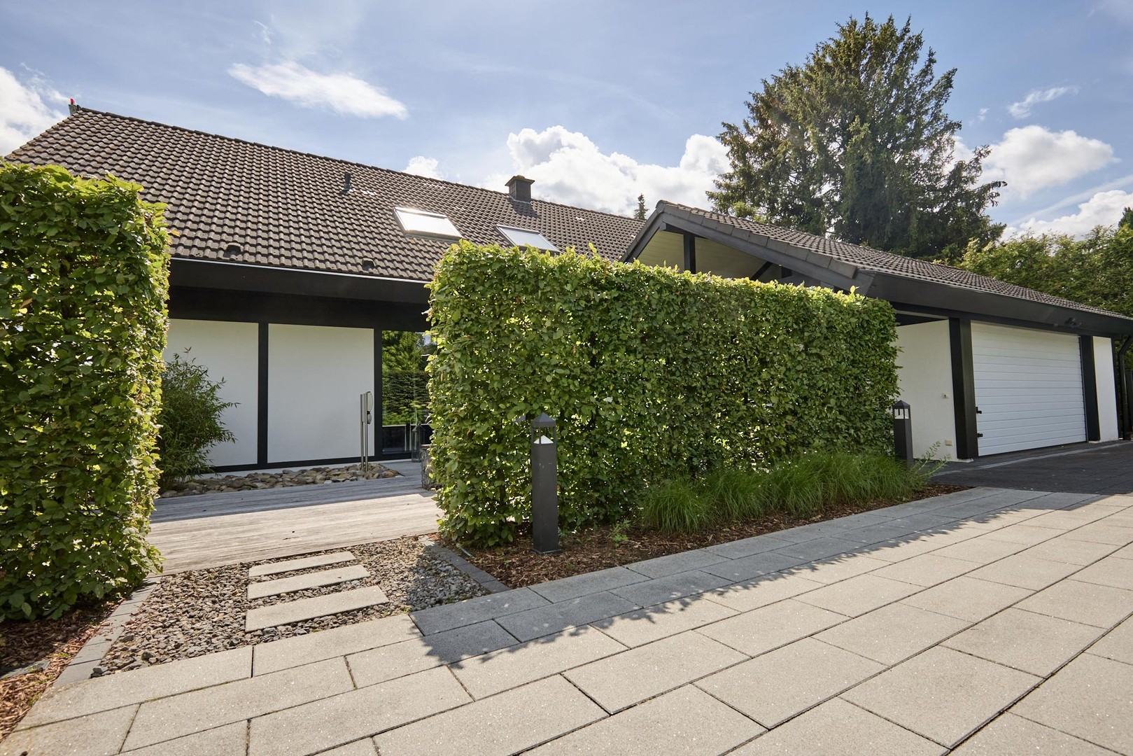 Luxuriöses modernes Fachwerkhaus auf Grundstück mit Parkcharakter – Detmold – Vorschaubild 4