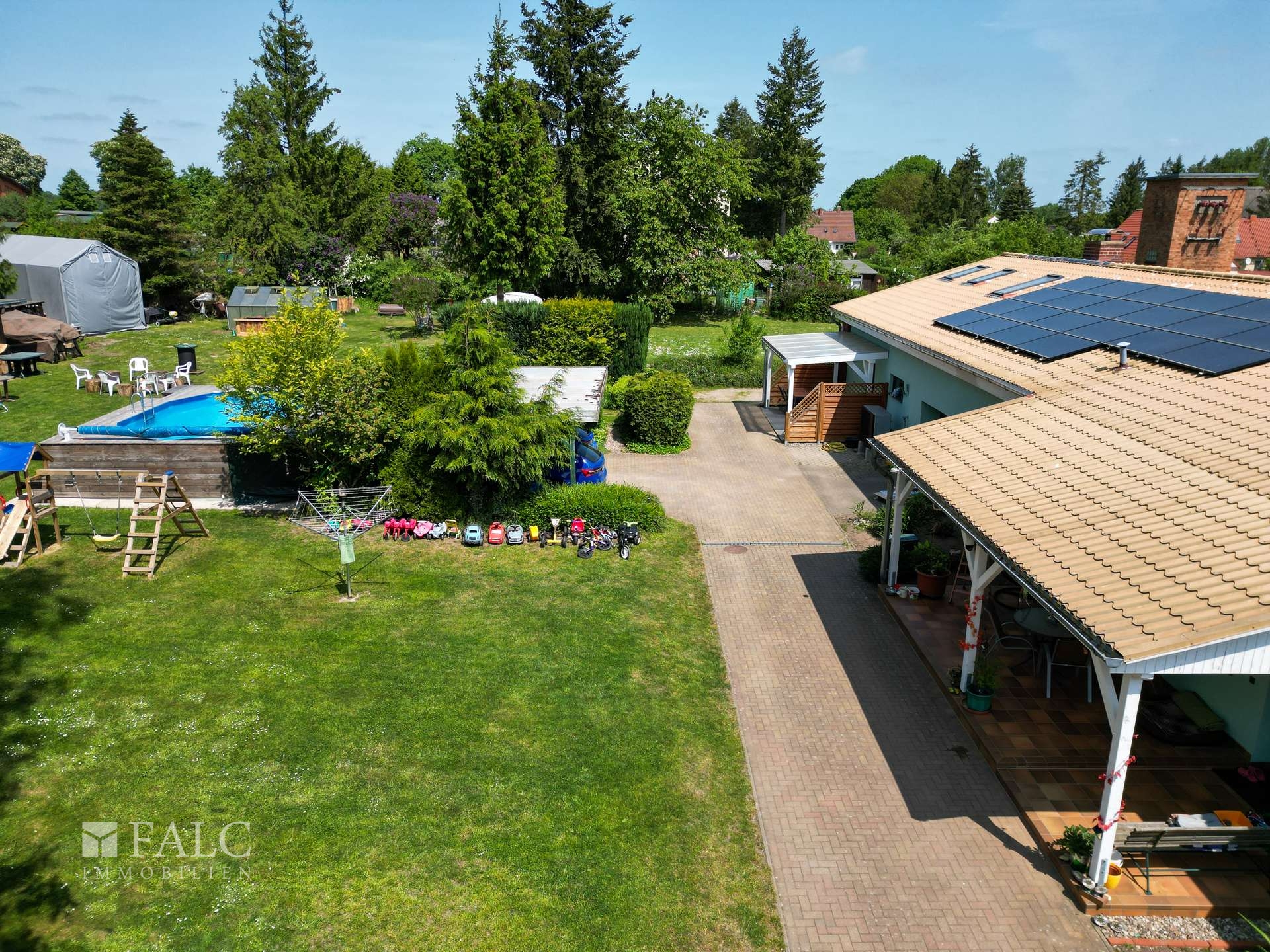 Top moderne Solar+Wärmepumpen Energieversorgung+Pool & FeWo – Ankershagen – Vorschaubild 4
