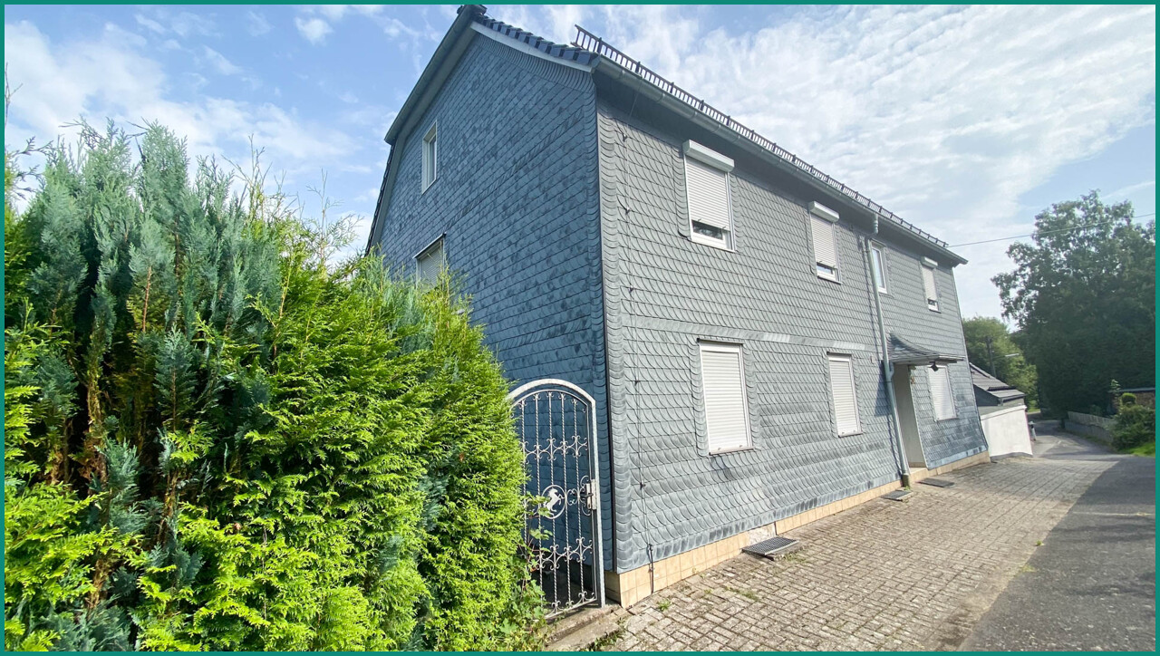 Immobilie in Radevormwald - TRAUMGRUNDSTÜCK IN LÄNDLICHER IDYLLE MIT MEHRGENERATIONENHAUS IN RADEVORMWALD, PROVISIONSFREI - Bild 3