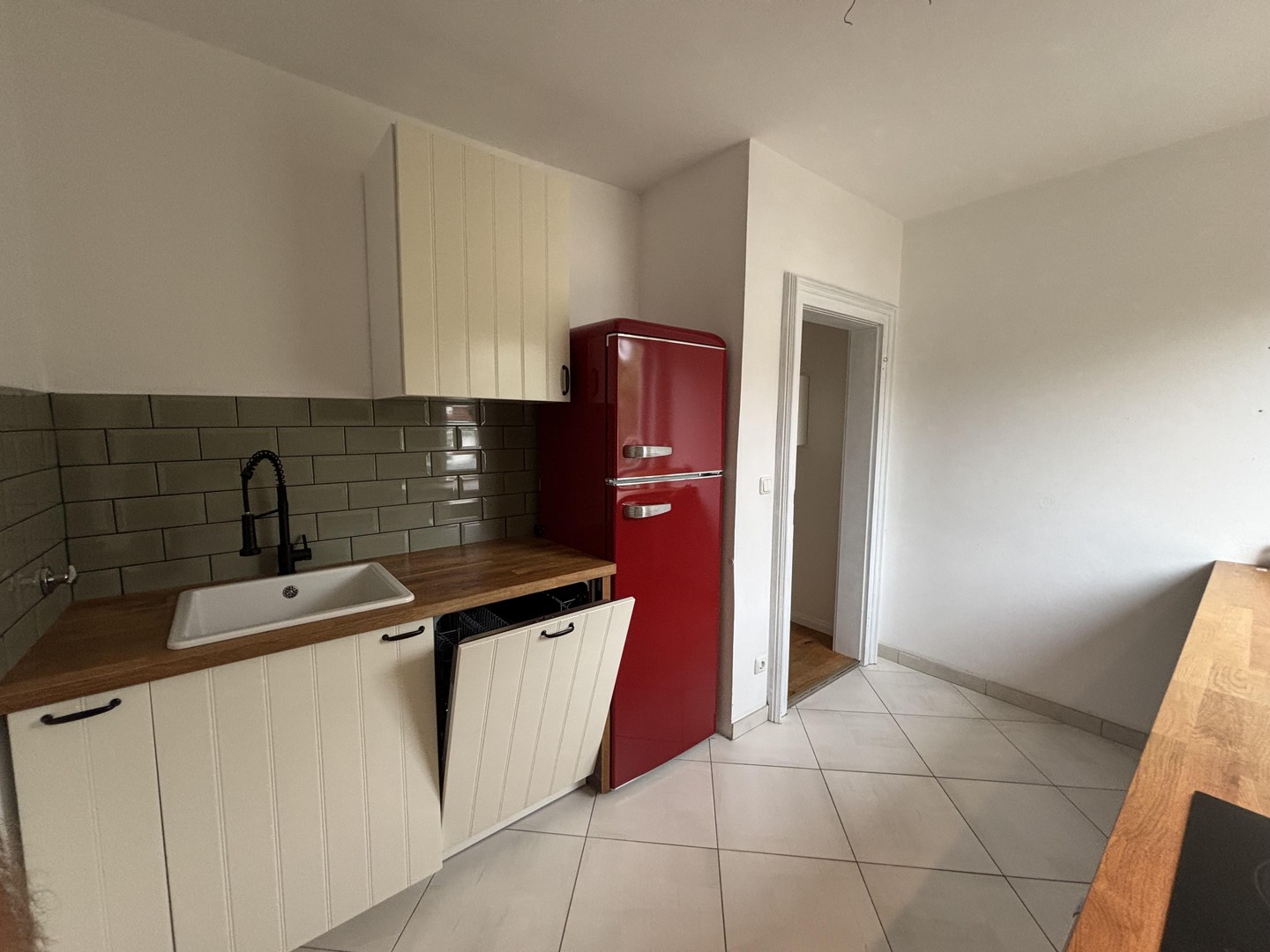 Property thumbnail 15