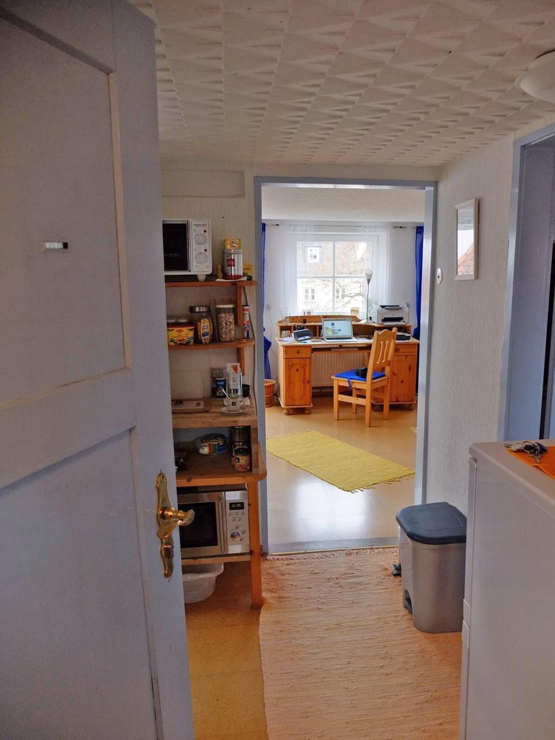 Charmante 2-Zimmer Dachgeschoss-Wohnung im Herzen der Altstadt – Augsburg – Vorschaubild 6