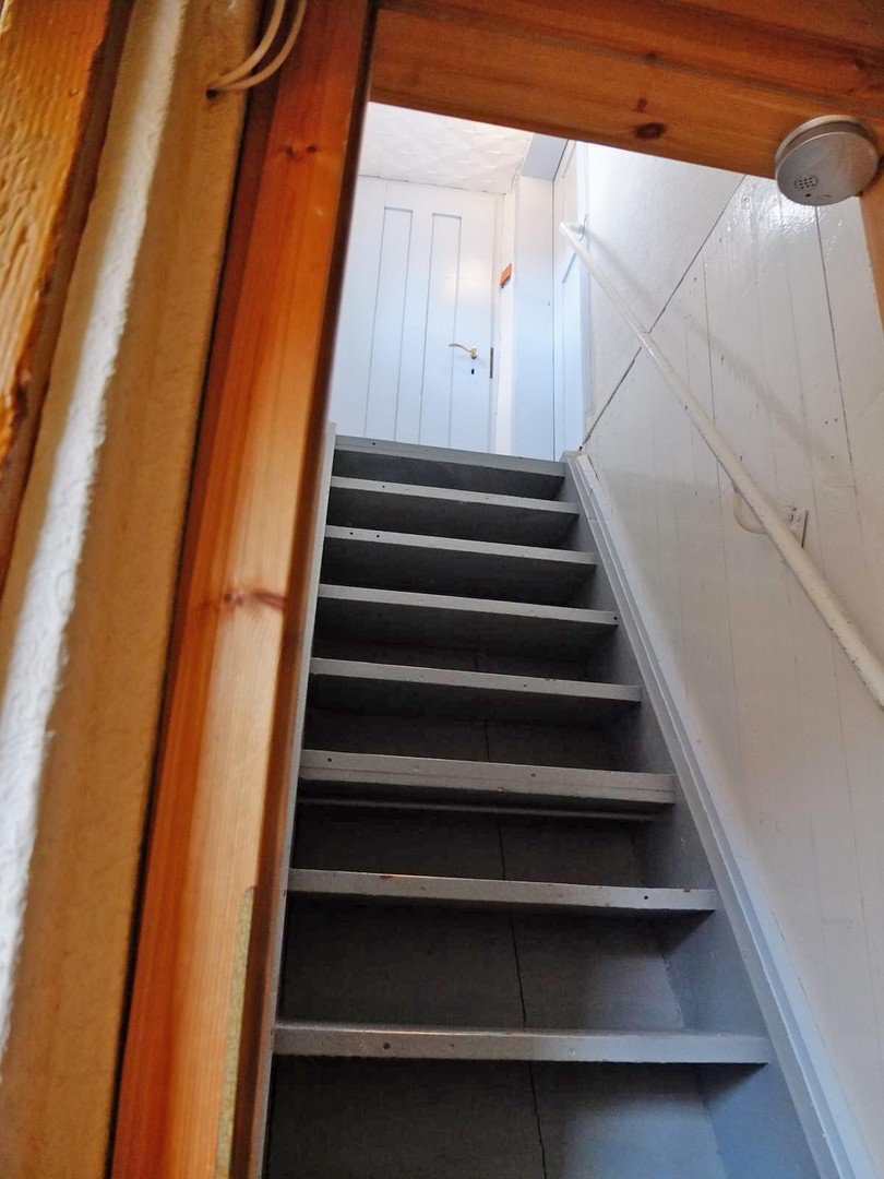 Charmante 2-Zimmer Dachgeschoss-Wohnung im Herzen der Altstadt – Augsburg – Vorschaubild 11