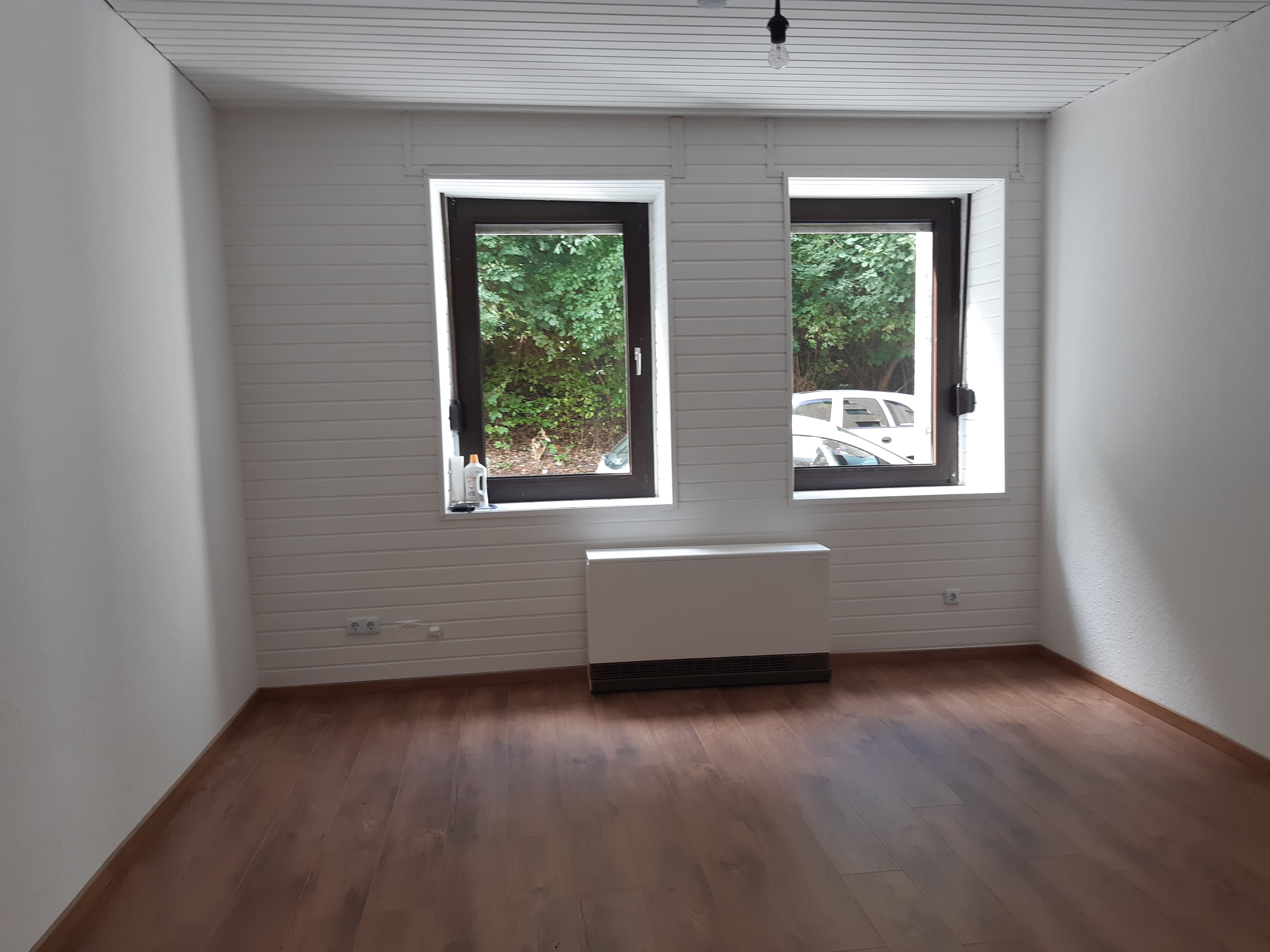 Property thumbnail 2