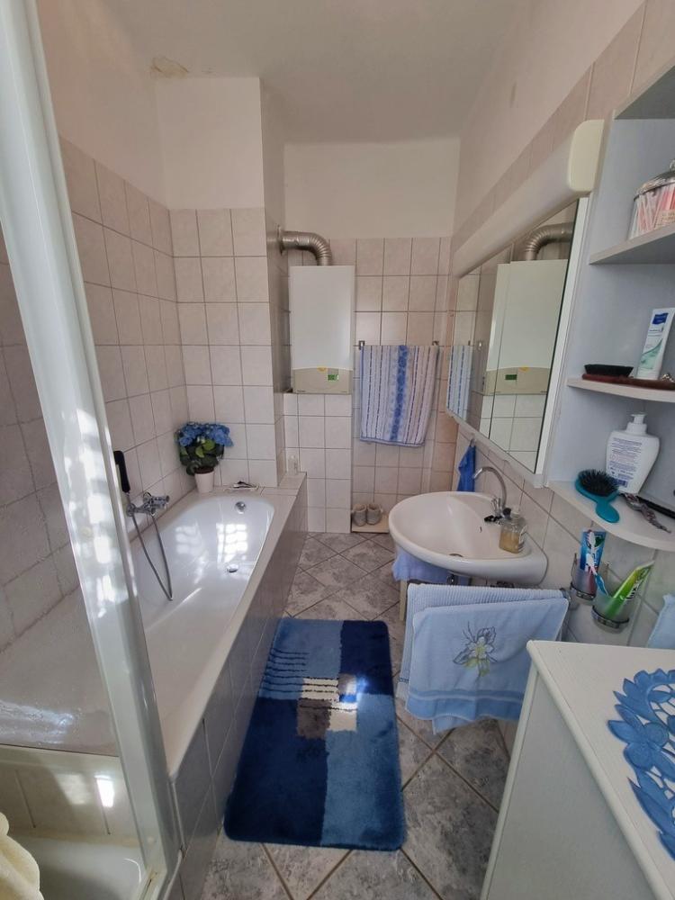 +++Stadtzentrum: Attraktives, gepflegtes 4-Familienhaus mit Südbalkonen, Südgarten und Ausbaureserve in bester Wohnlage+++ – Pirmasens – Vorschaubild 13