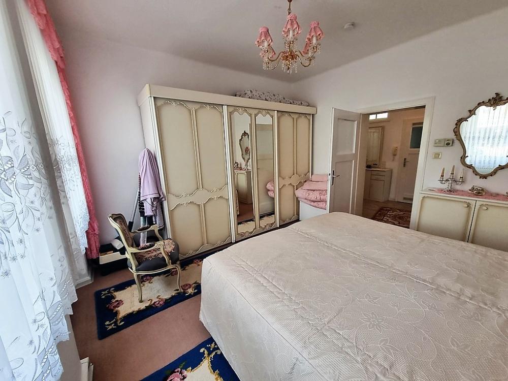 +++Stadtzentrum: Attraktives, gepflegtes 4-Familienhaus mit Südbalkonen, Südgarten und Ausbaureserve in bester Wohnlage+++ – Pirmasens – Vorschaubild 21