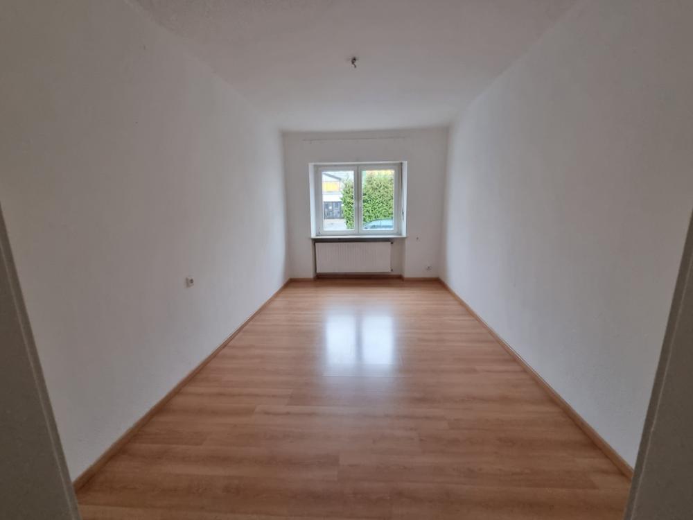 +++Stadtzentrum: Attraktives, gepflegtes 4-Familienhaus mit Südbalkonen, Südgarten und Ausbaureserve in bester Wohnlage+++ – Pirmasens – Vorschaubild 30