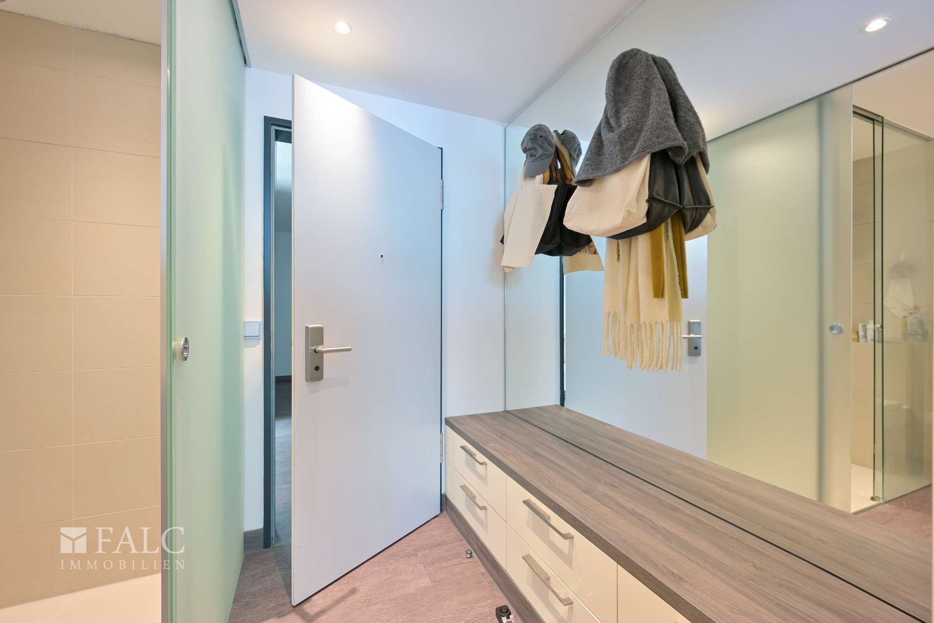 Property thumbnail 6