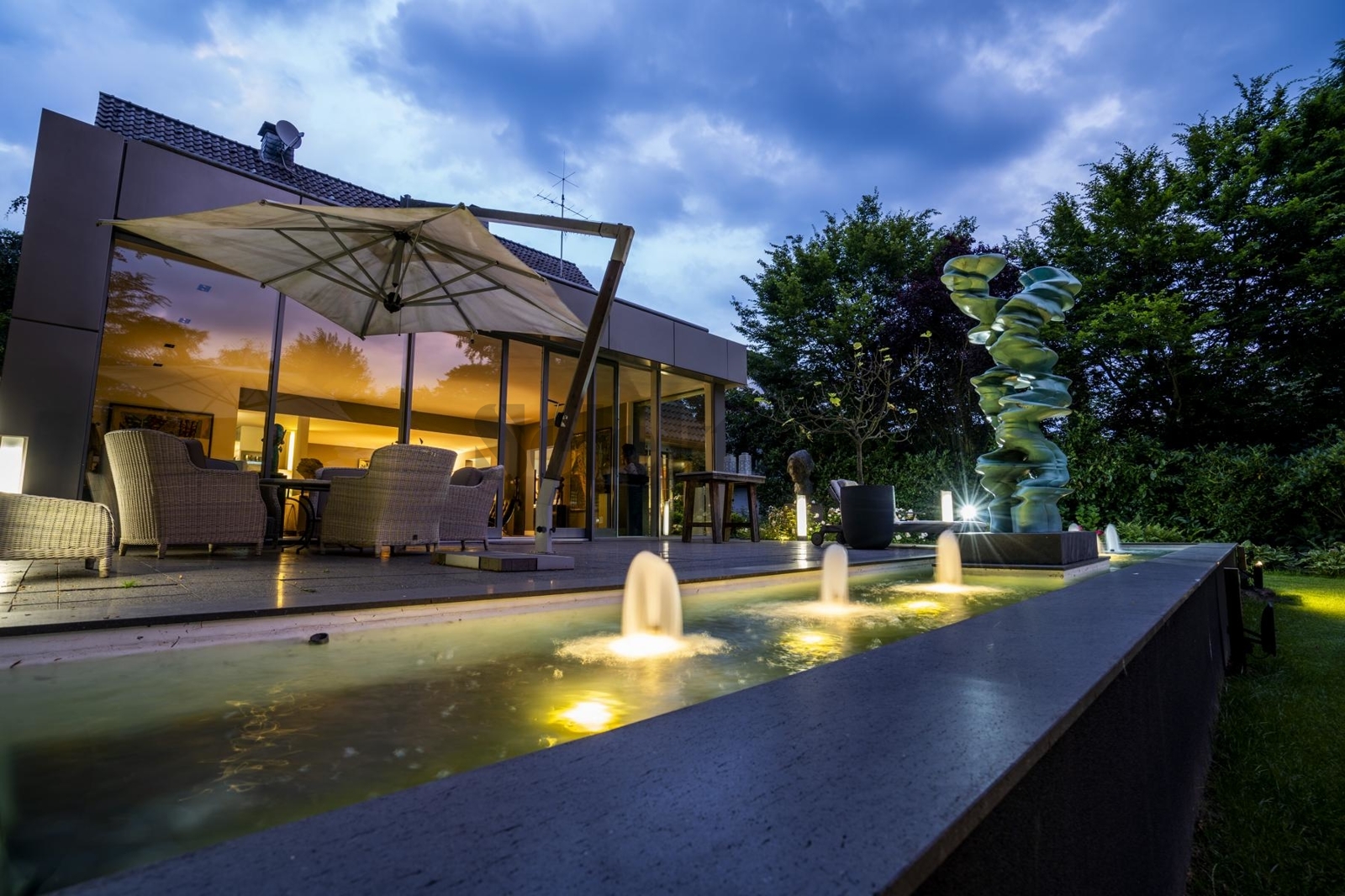 Villa mit Wow-Effekt in Duisburg Ungelsheim mit viel Komfort und Ambiente für ein exklusives Leben – Duisburg / Ungelsheim – Vorschaubild 27