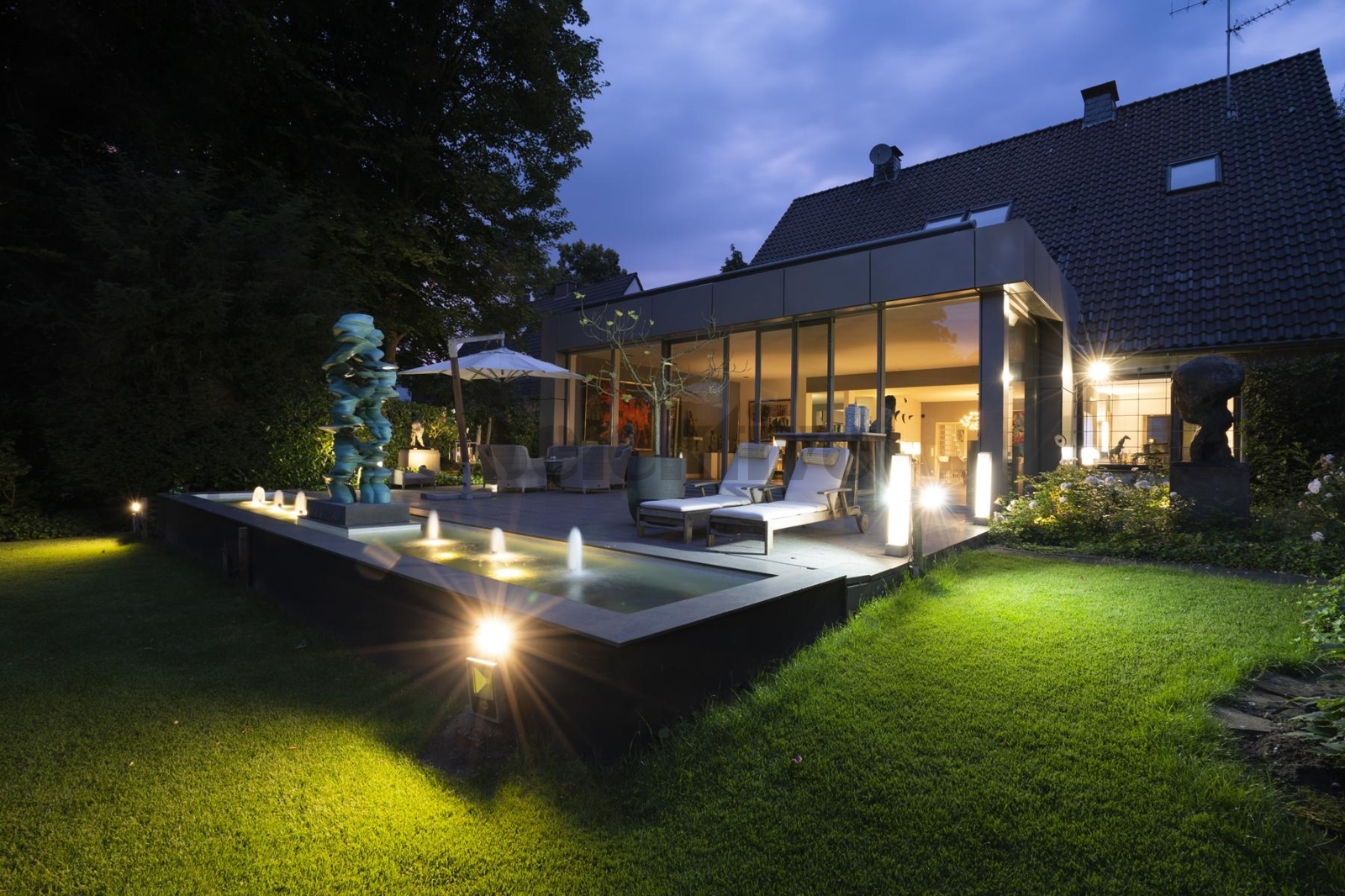 Villa mit Wow-Effekt in Duisburg Ungelsheim mit viel Komfort und Ambiente für ein exklusives Leben – Duisburg / Ungelsheim – Vorschaubild 28
