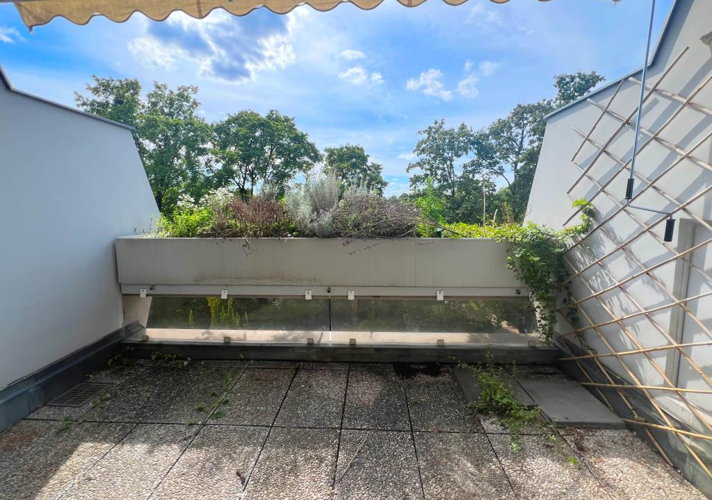 Property thumbnail 7