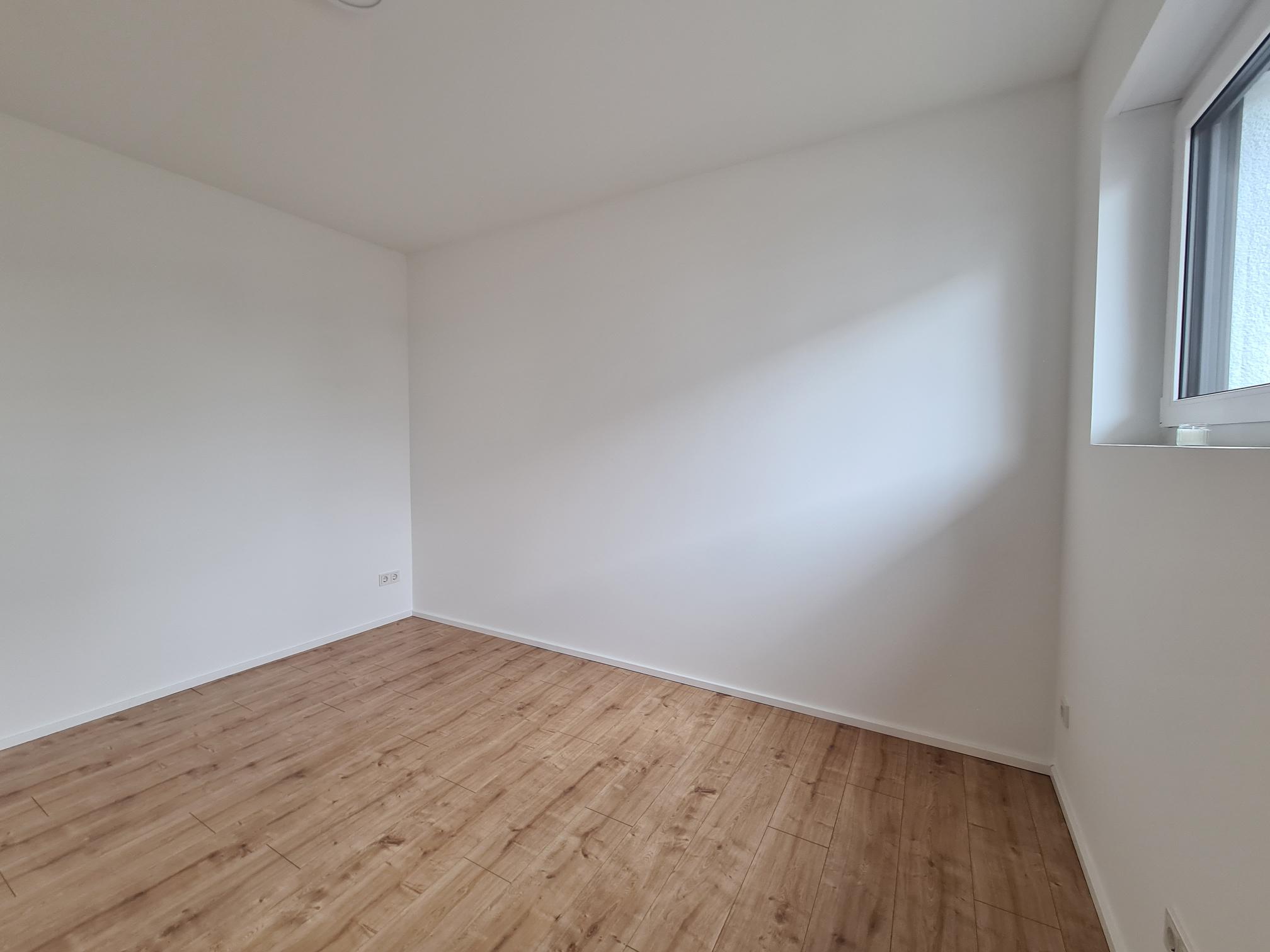 Einziehen und Wohlfühlen - Lichtdurchflutetes Wohnhaus, Neubau 2023, in idyllischer Stadtrandlage – Homburg, Saar – Vorschaubild 18