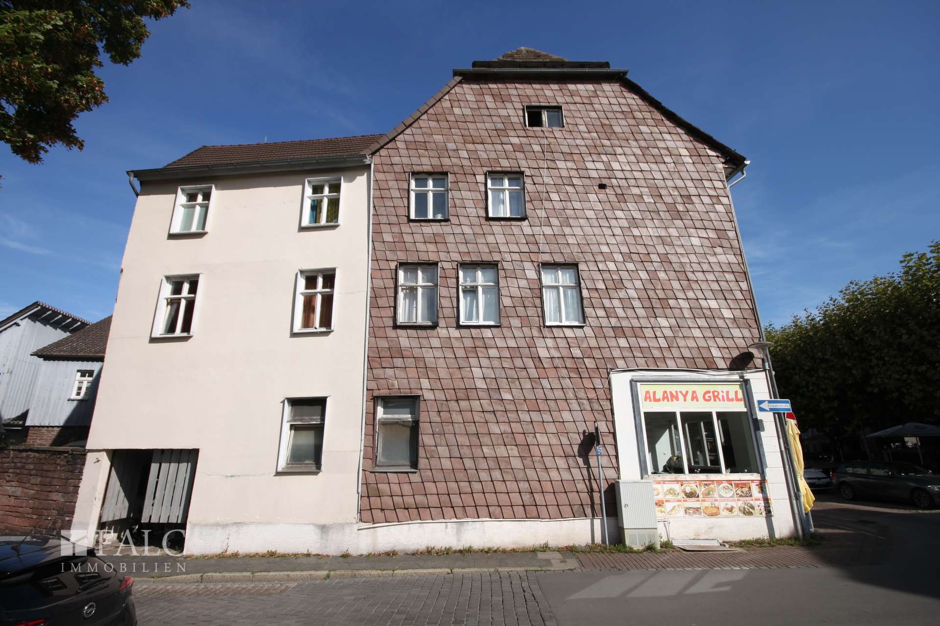 bg