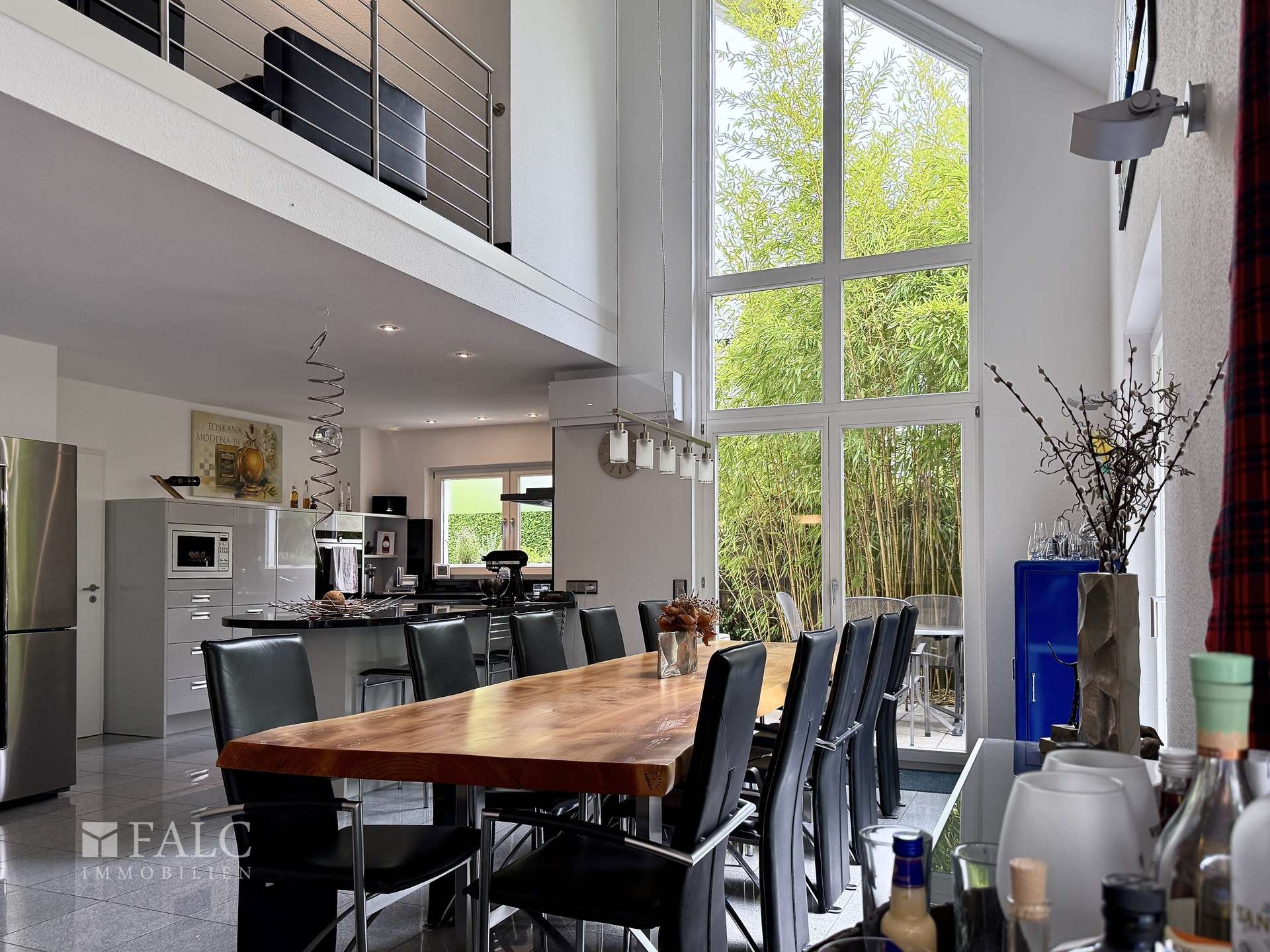 Exklusives Einfamilienhaus mit Galerie, Kamin und Gartenidyll – stilvoll wohnen, entspannt leben. – Leverkusen – Vorschaubild 7