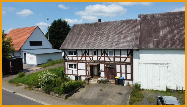 GEMÜTLICHES FACHWERKHAUS MIT KLEINEM GARTEN! – Lauterbach / Wallenrod – Vorschaubild 3