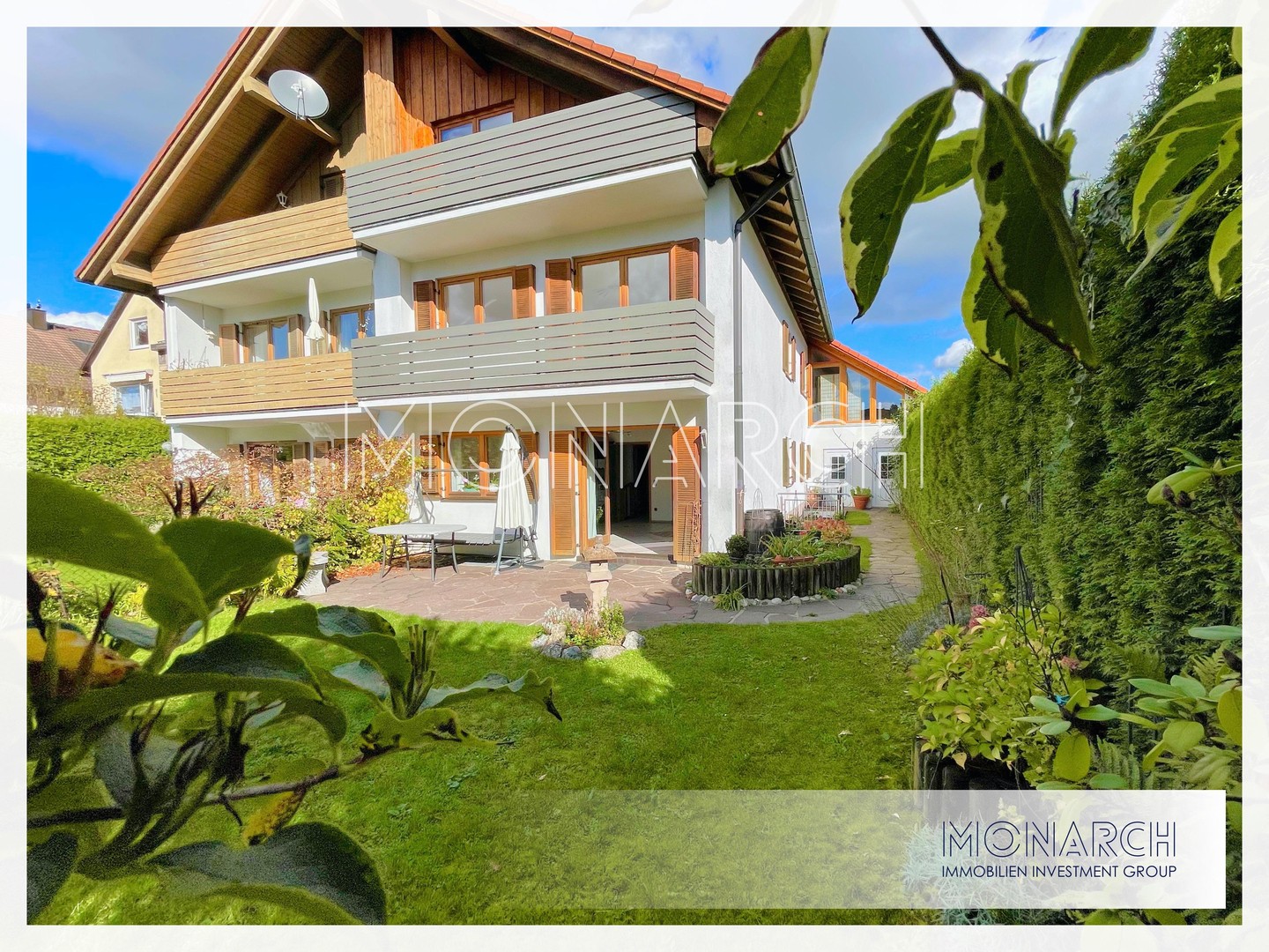 Haus in Waldtruderign mit 2 Wohnungen, 6,5 Zimmer, 223qm Wfl., sehr gepflegt, hell und ruhig