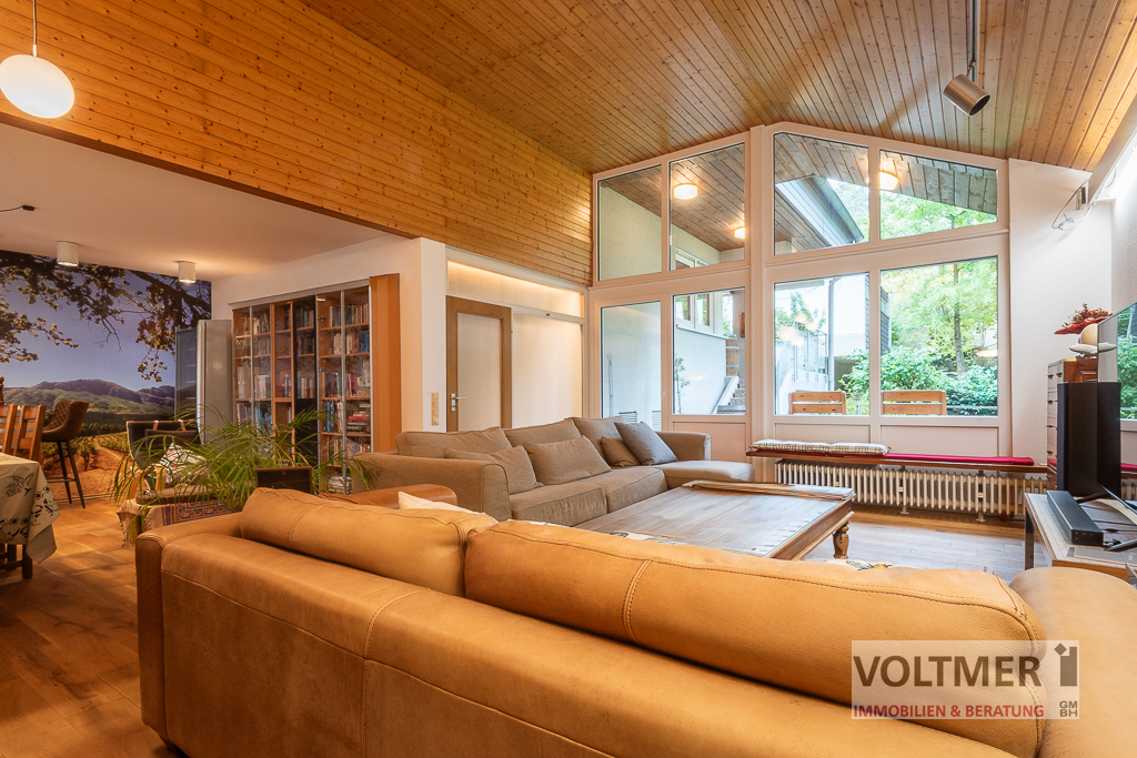 SOMMERGLÜCK - großzügiges Architektenhaus in toller Wohnlage mit gepflegtem Garten! – Neunkirchen – Vorschaubild 7