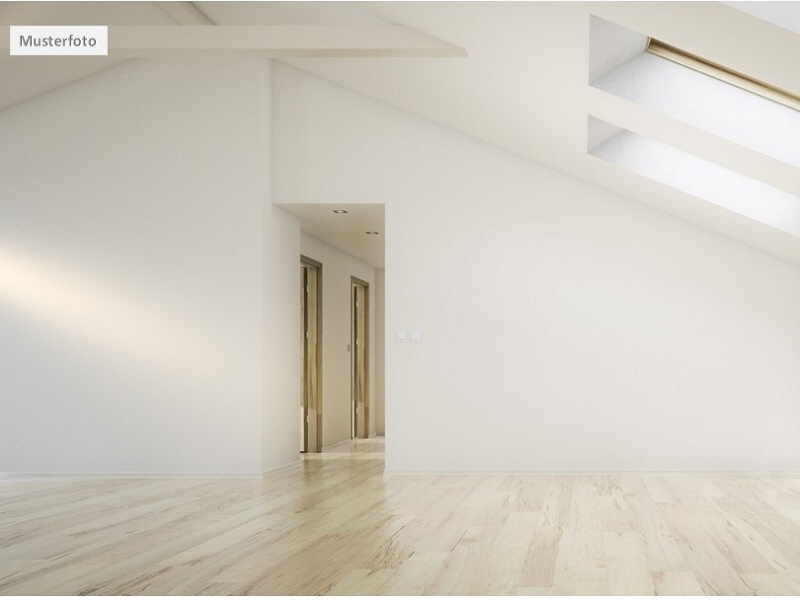 Erdgeschosswohnung in 66954 Pirmasens, Mozartstr.