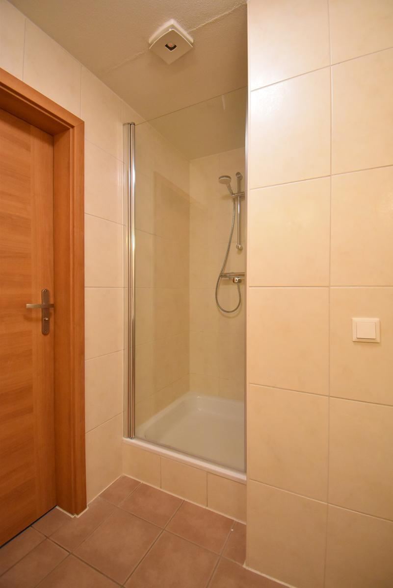 Property thumbnail 16