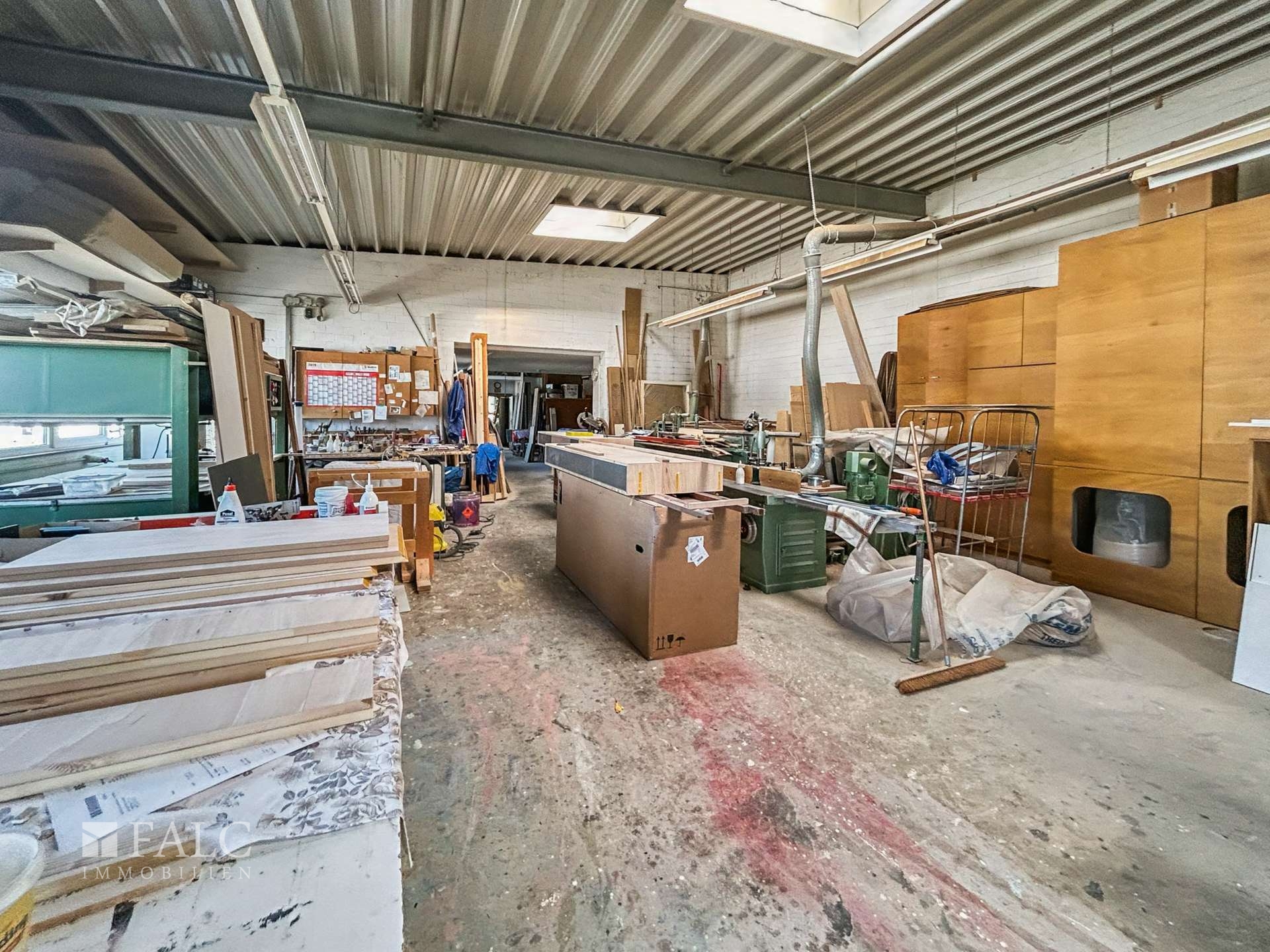 Ein Haus mit Geschichte und Zukunft – Wohnen & Arbeiten vereint auf großem Grundstück – Wuppertal – Vorschaubild 37