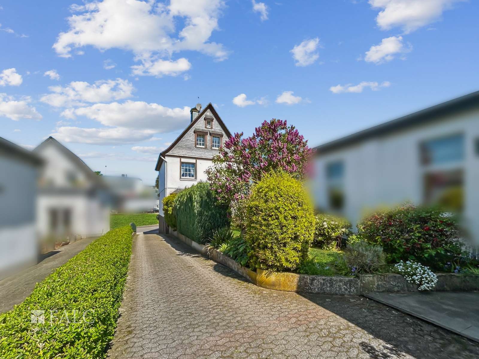 Ein Haus mit Geschichte und Zukunft – Wohnen & Arbeiten vereint auf großem Grundstück – Wuppertal – Vorschaubild 41