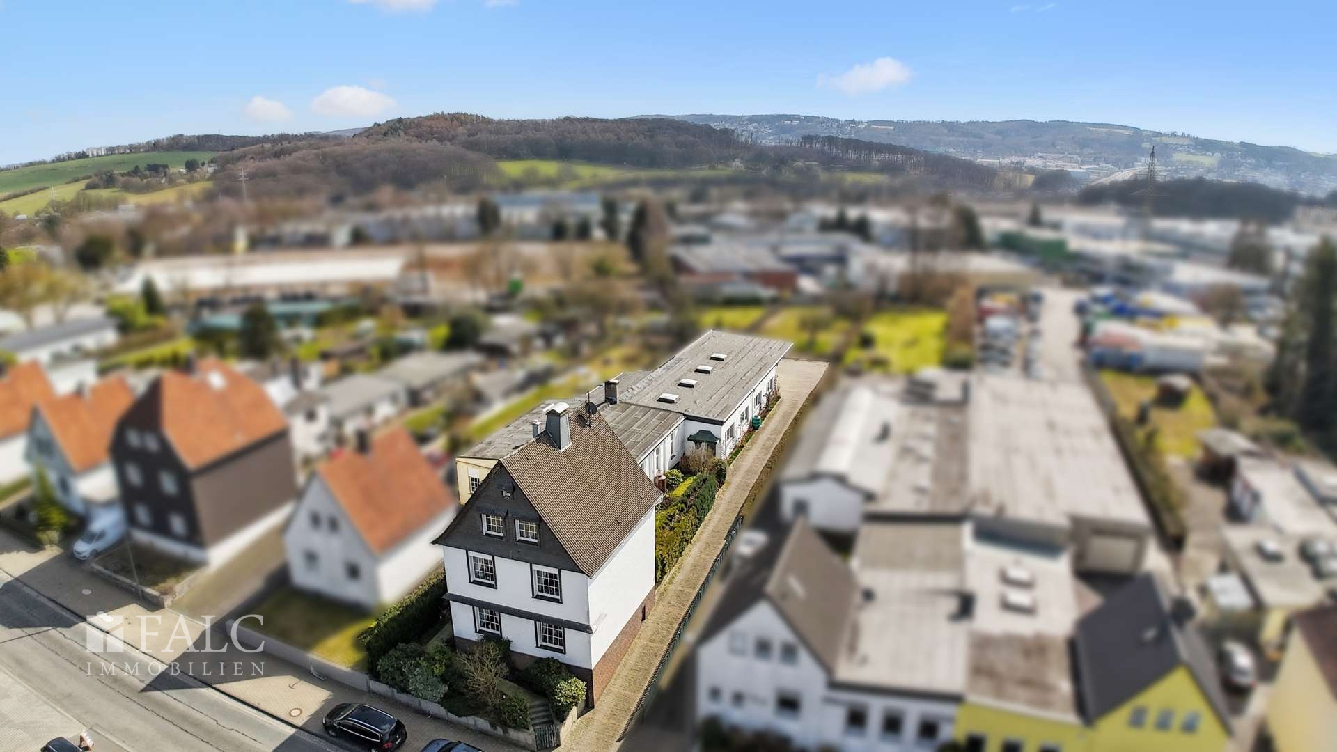Ein Haus mit Geschichte und Zukunft – Wohnen & Arbeiten vereint auf großem Grundstück – Wuppertal – Vorschaubild 48
