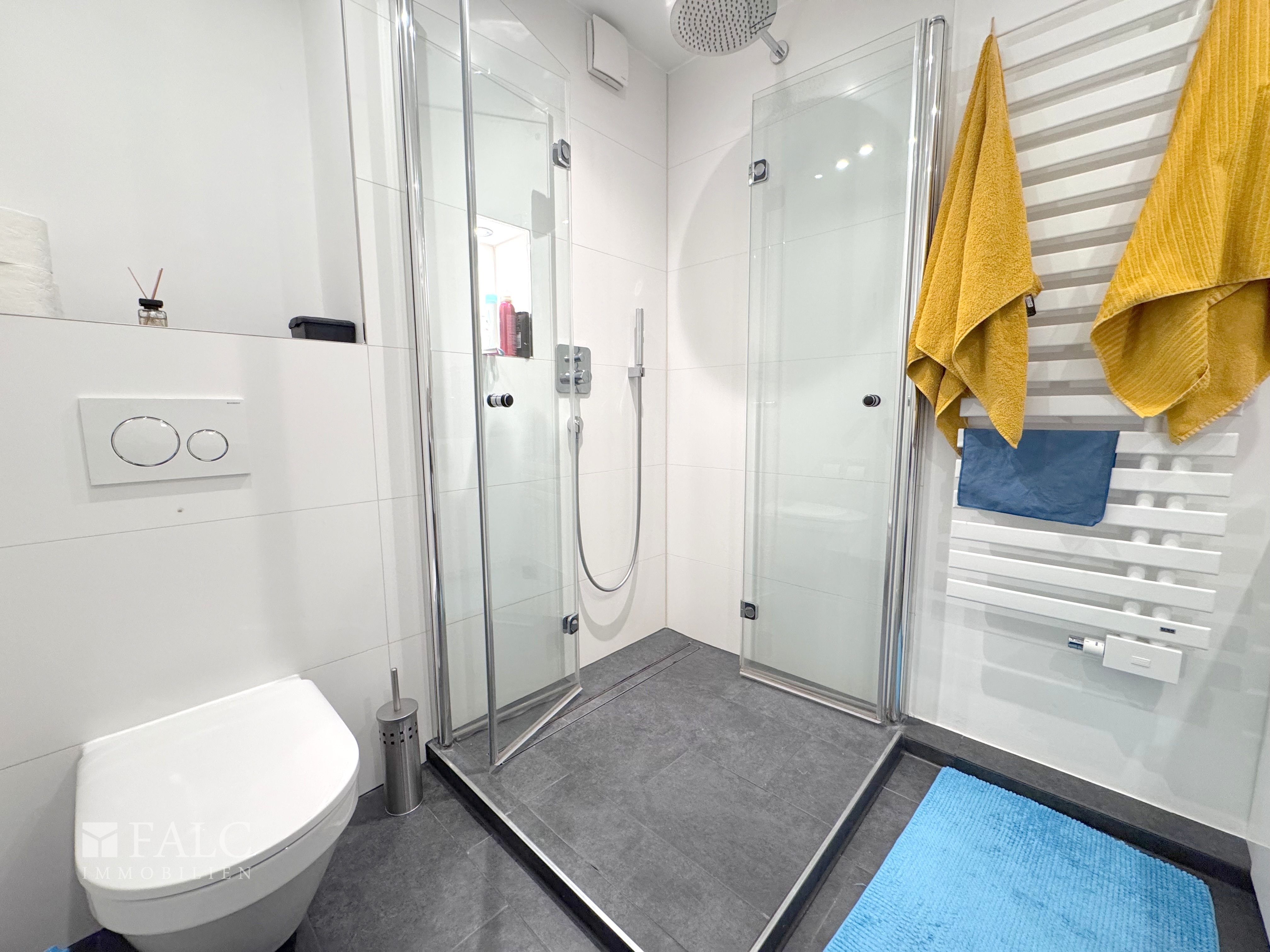 Top-Lage in Bonn-Altstadt: Moderne 3-Zimmer-Wohnung mit Stellplatz – Bonn – Vorschaubild 5