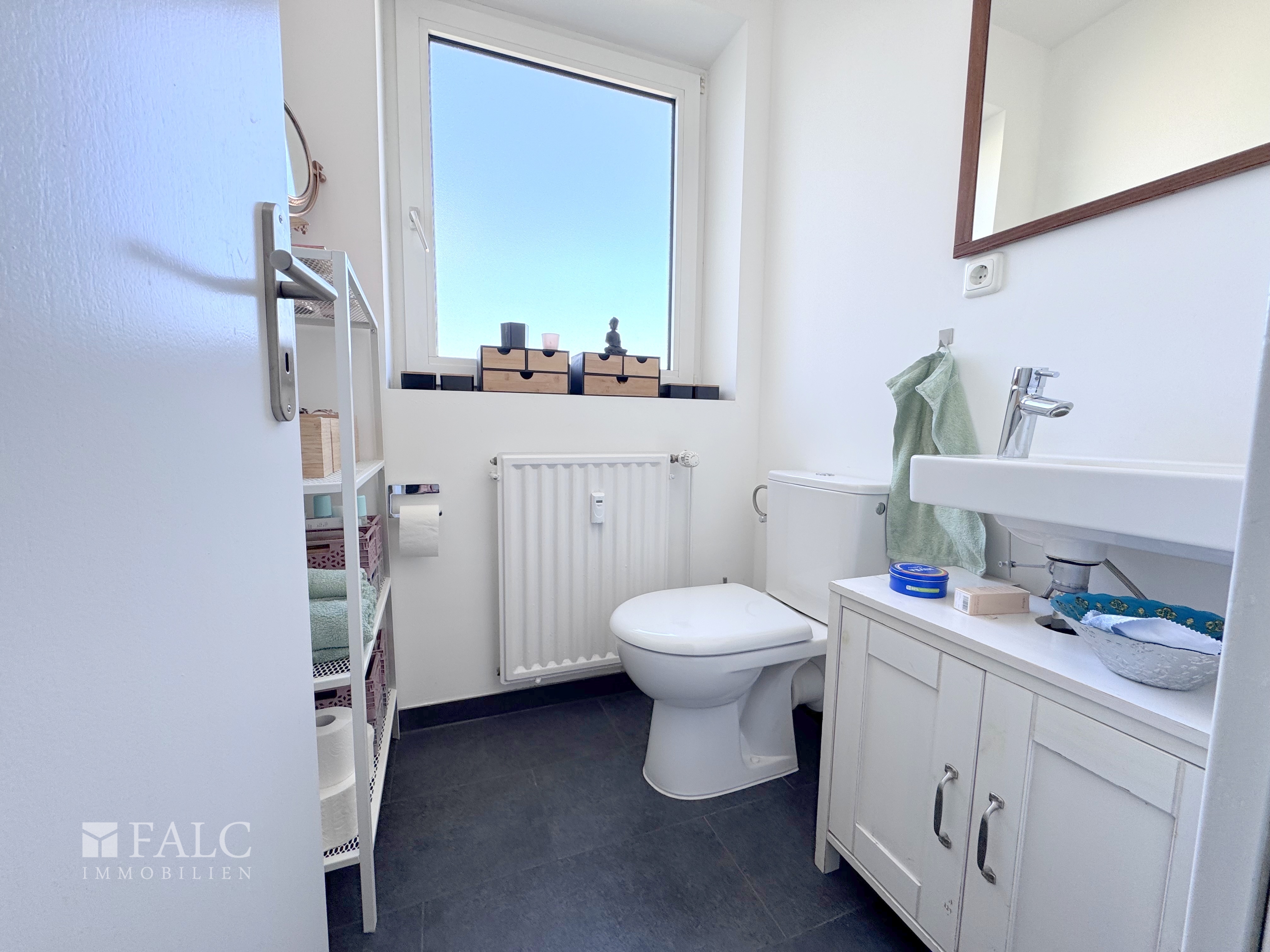 Top-Lage in Bonn-Altstadt: Moderne 3-Zimmer-Wohnung mit Stellplatz – Bonn – Vorschaubild 9