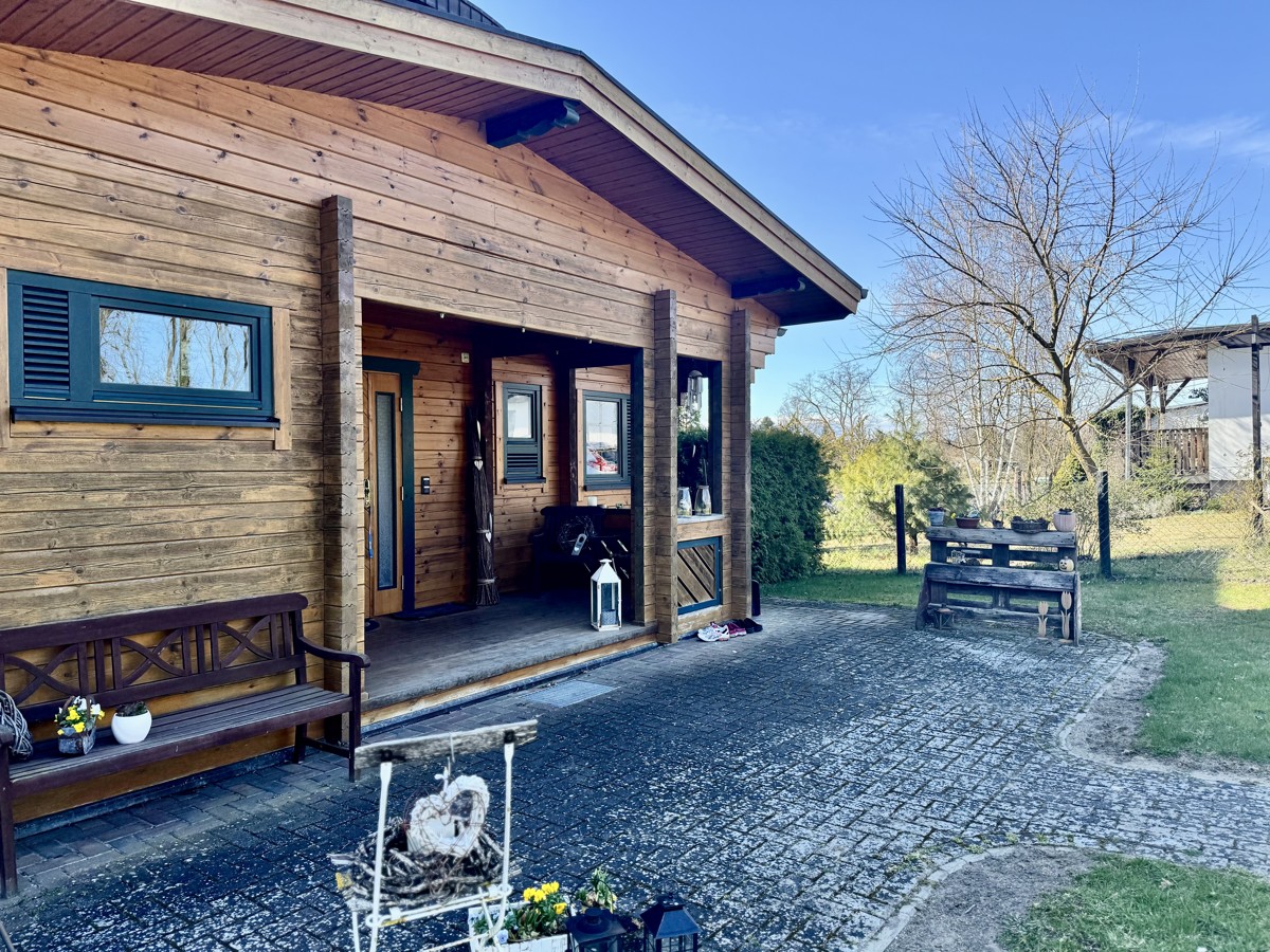 Umgeben von der Natur! Exklusives Landhaus im Blockhausstil. – Jatznick – Vorschaubild 4