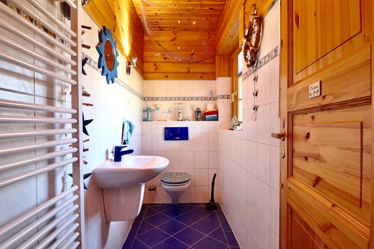 Umgeben von der Natur! Exklusives Landhaus im Blockhausstil. – Jatznick – Vorschaubild 6