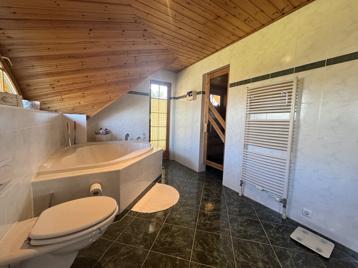 Umgeben von der Natur! Exklusives Landhaus im Blockhausstil. – Jatznick – Vorschaubild 16