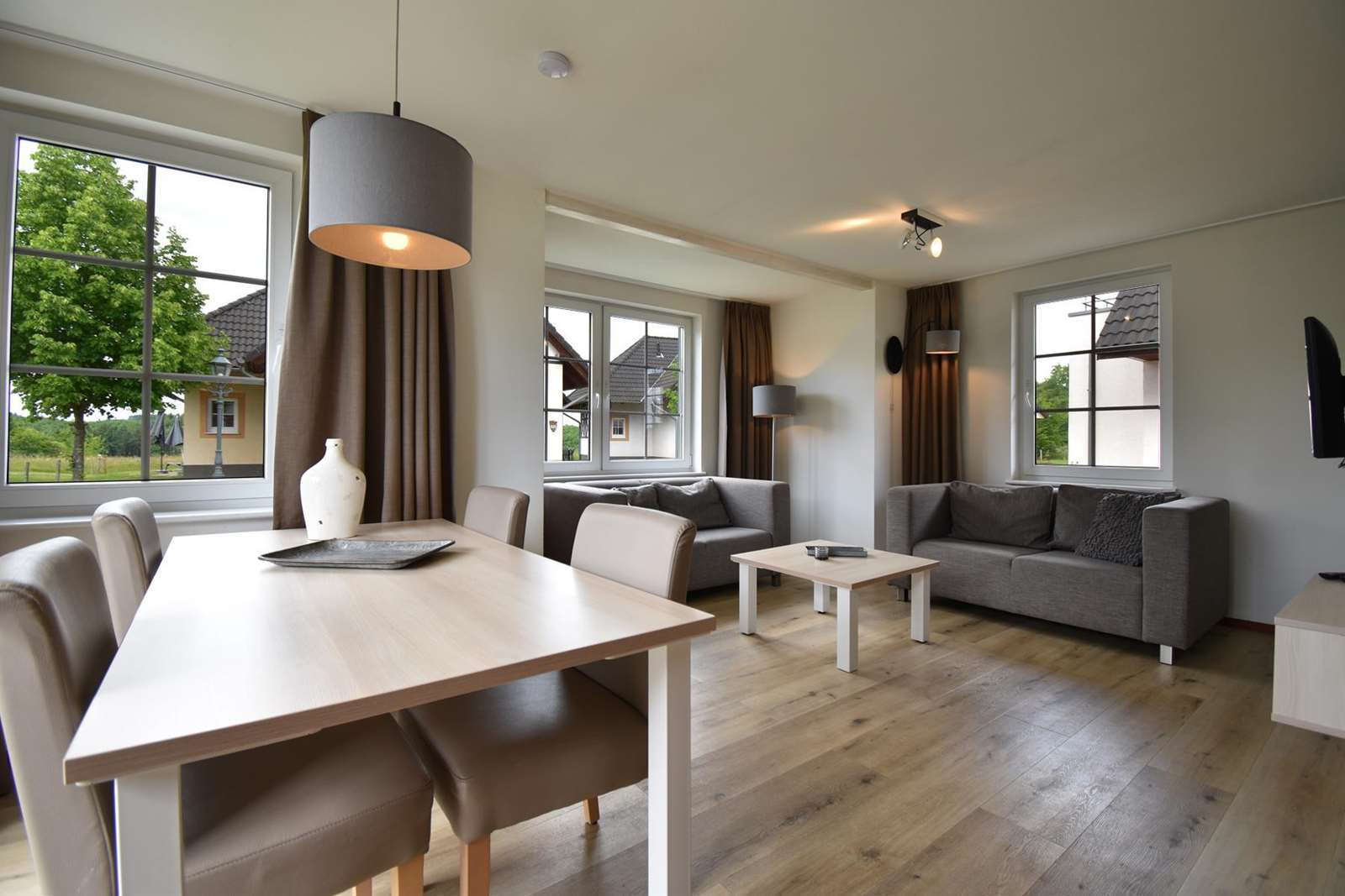 Property thumbnail 5