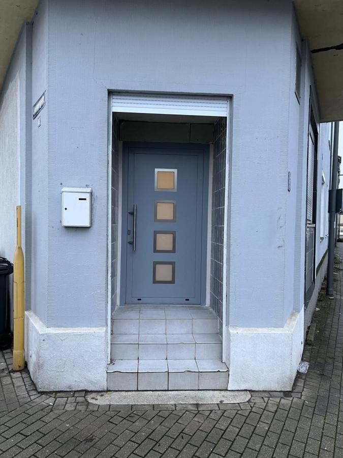 bg