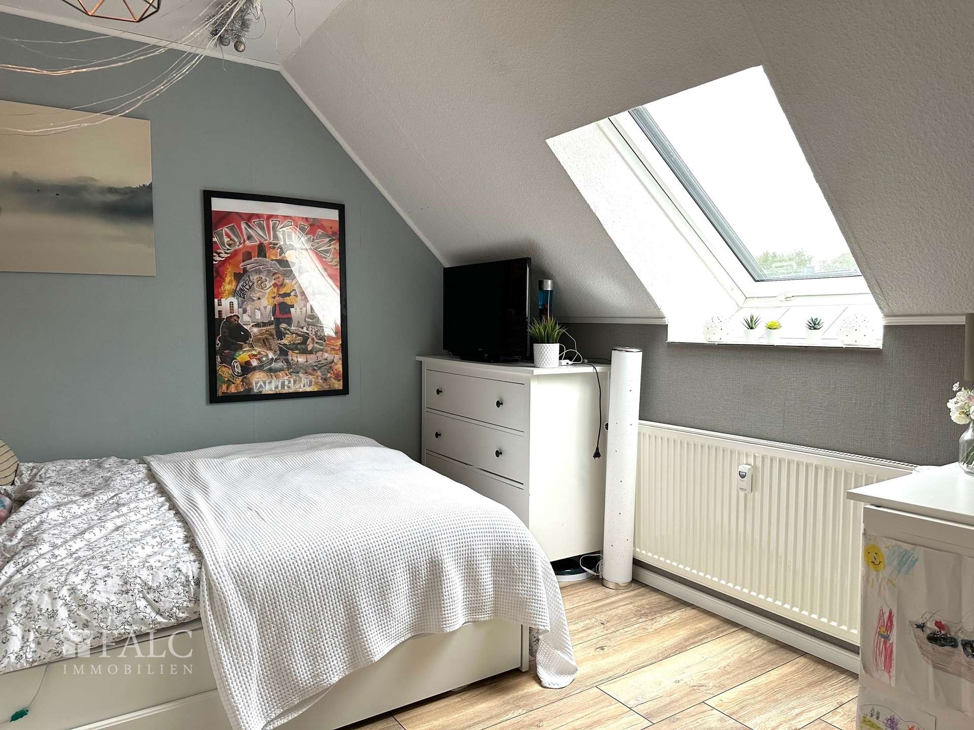 Sofort einziehen ! Einfamilienhaus mit sep. Gästehaus - Komplett saniert – Edemissen – Vorschaubild 12