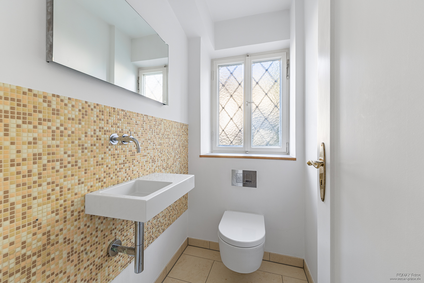 Property thumbnail 11